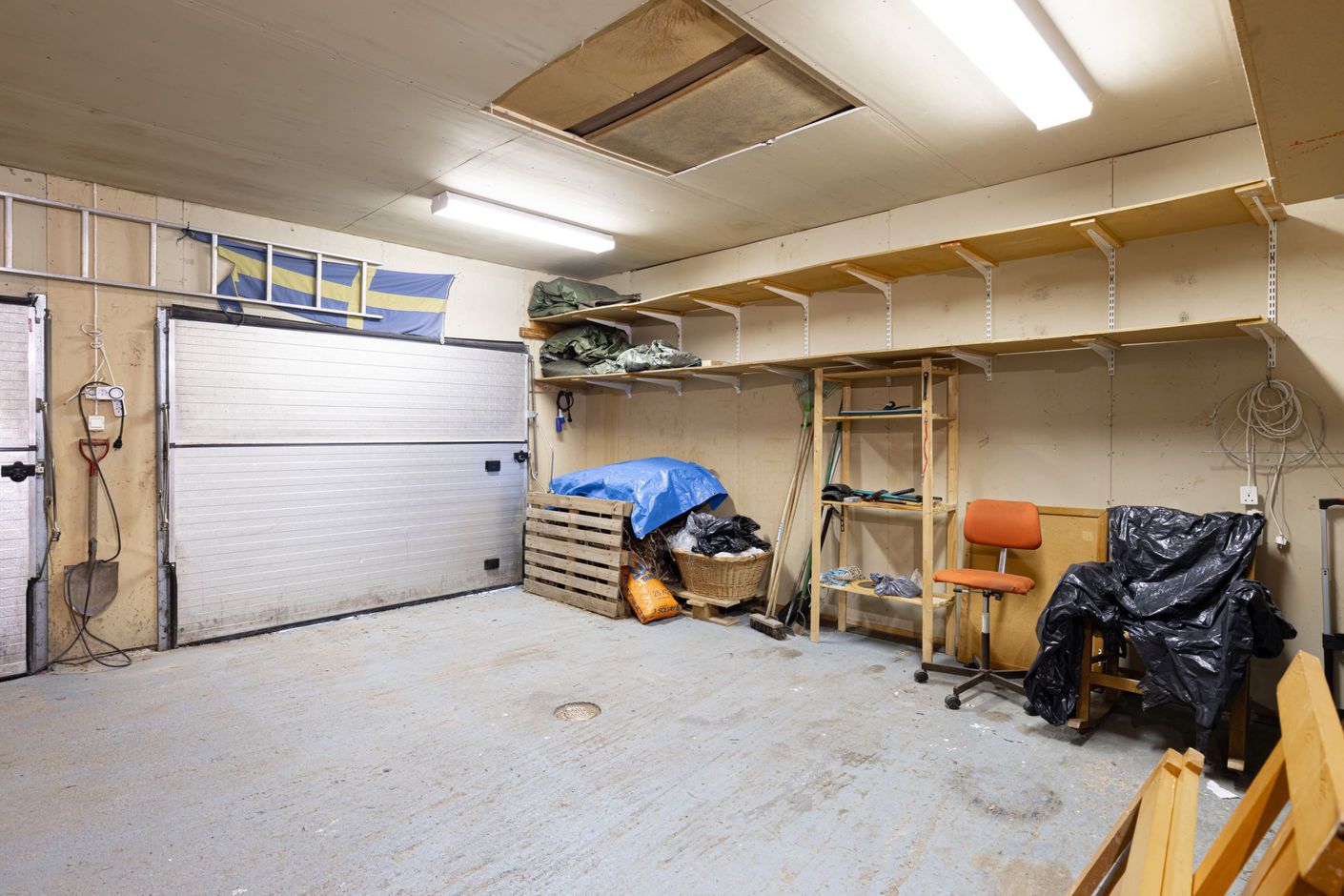 Garage