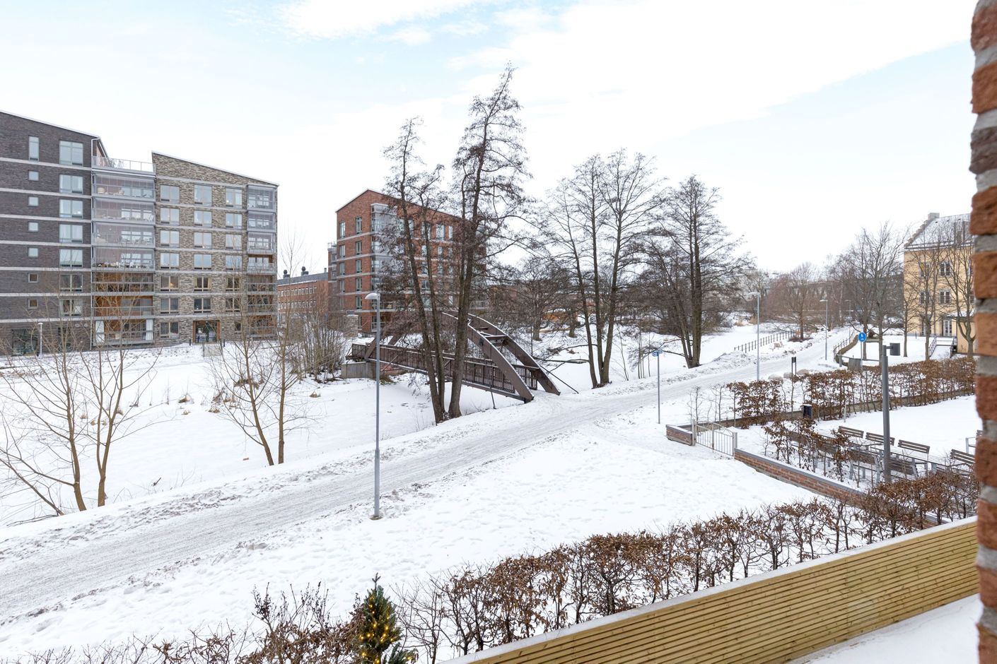 Utsikt mot ån