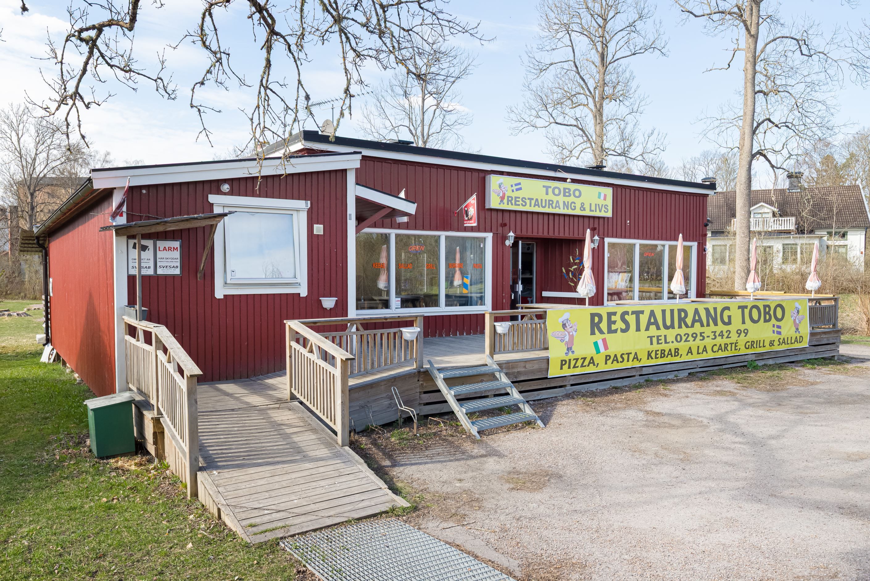 Restaurang Tobo några meter från lägenheten