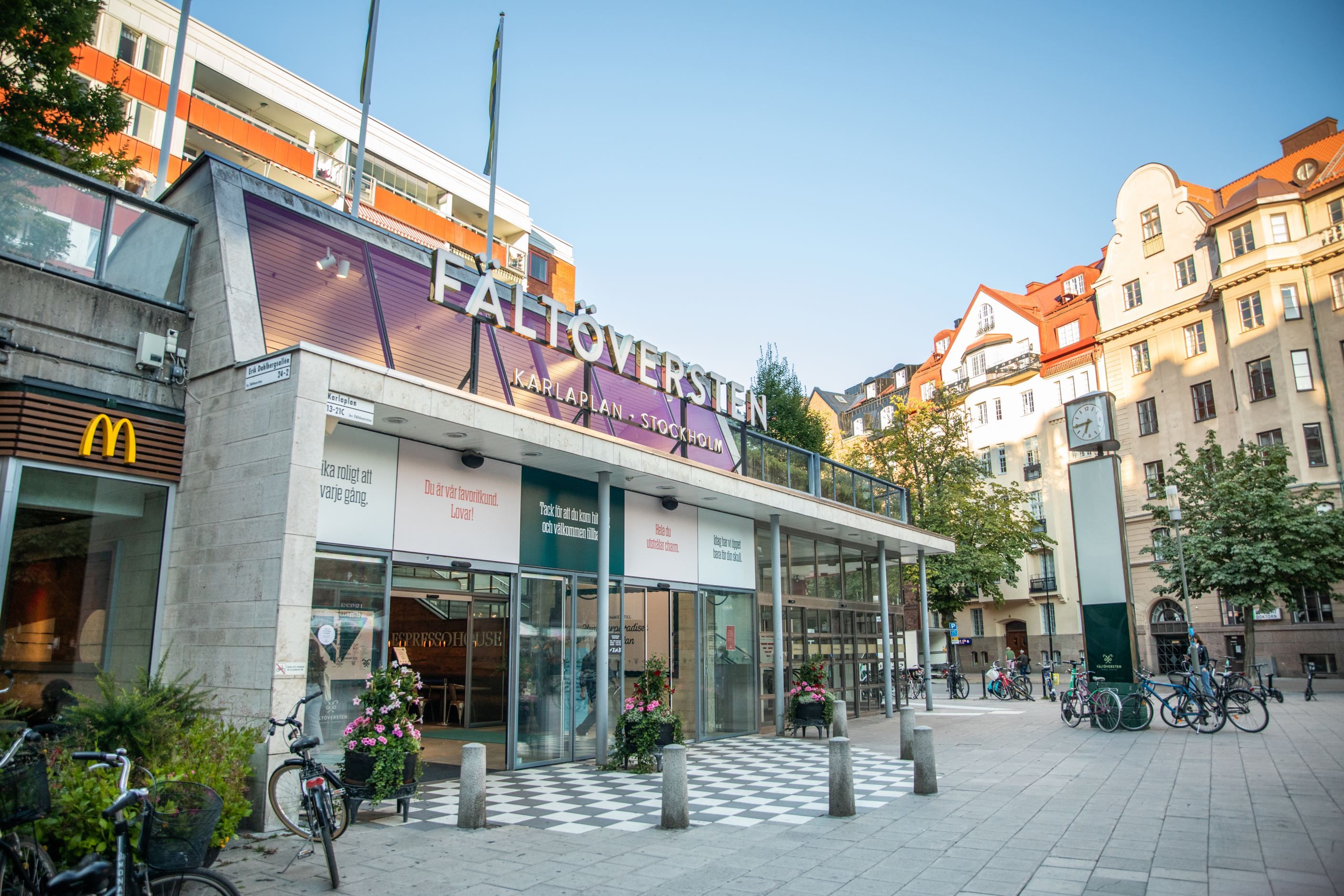 Fältöversten