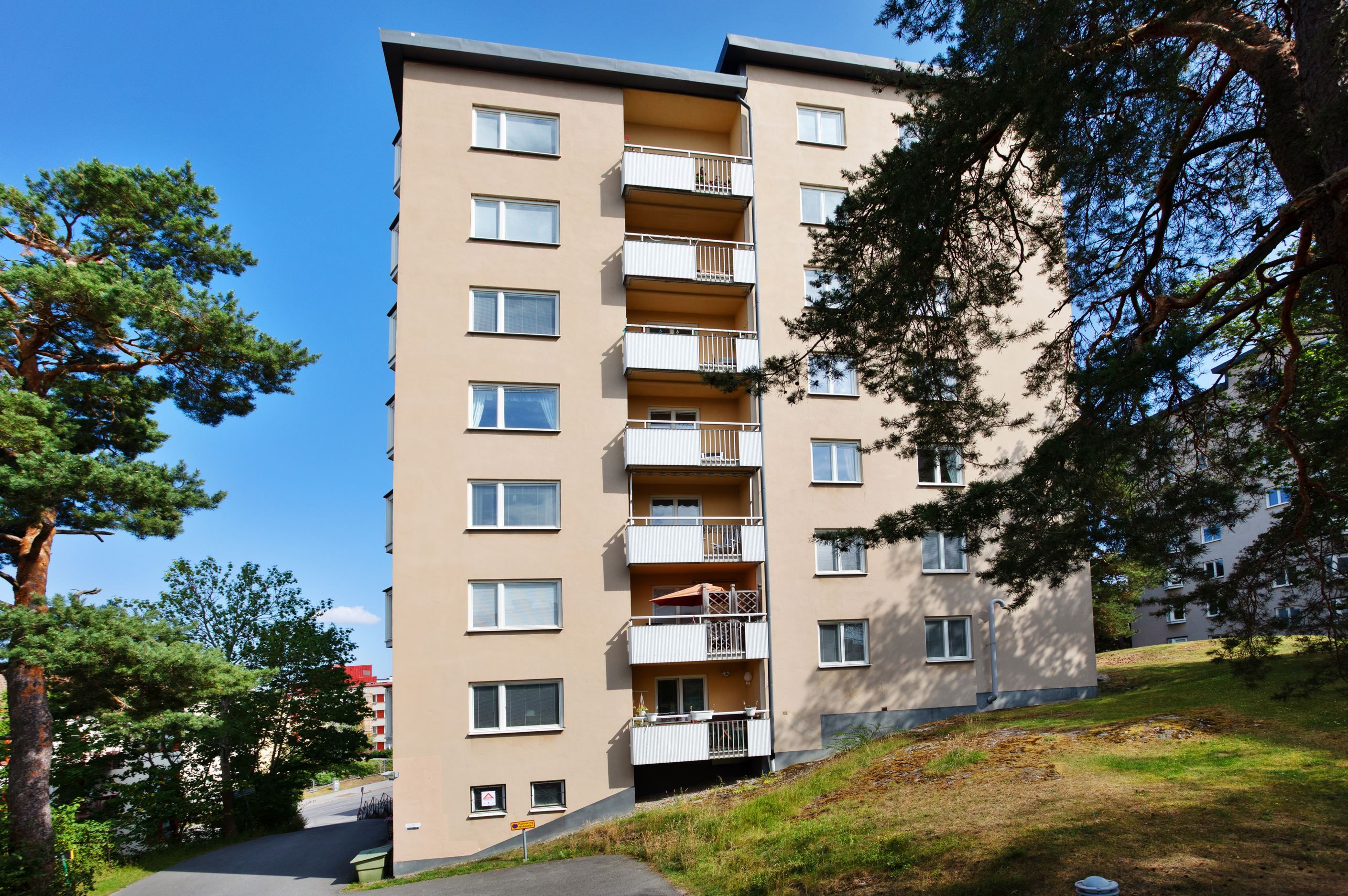 Årstavägen 129
