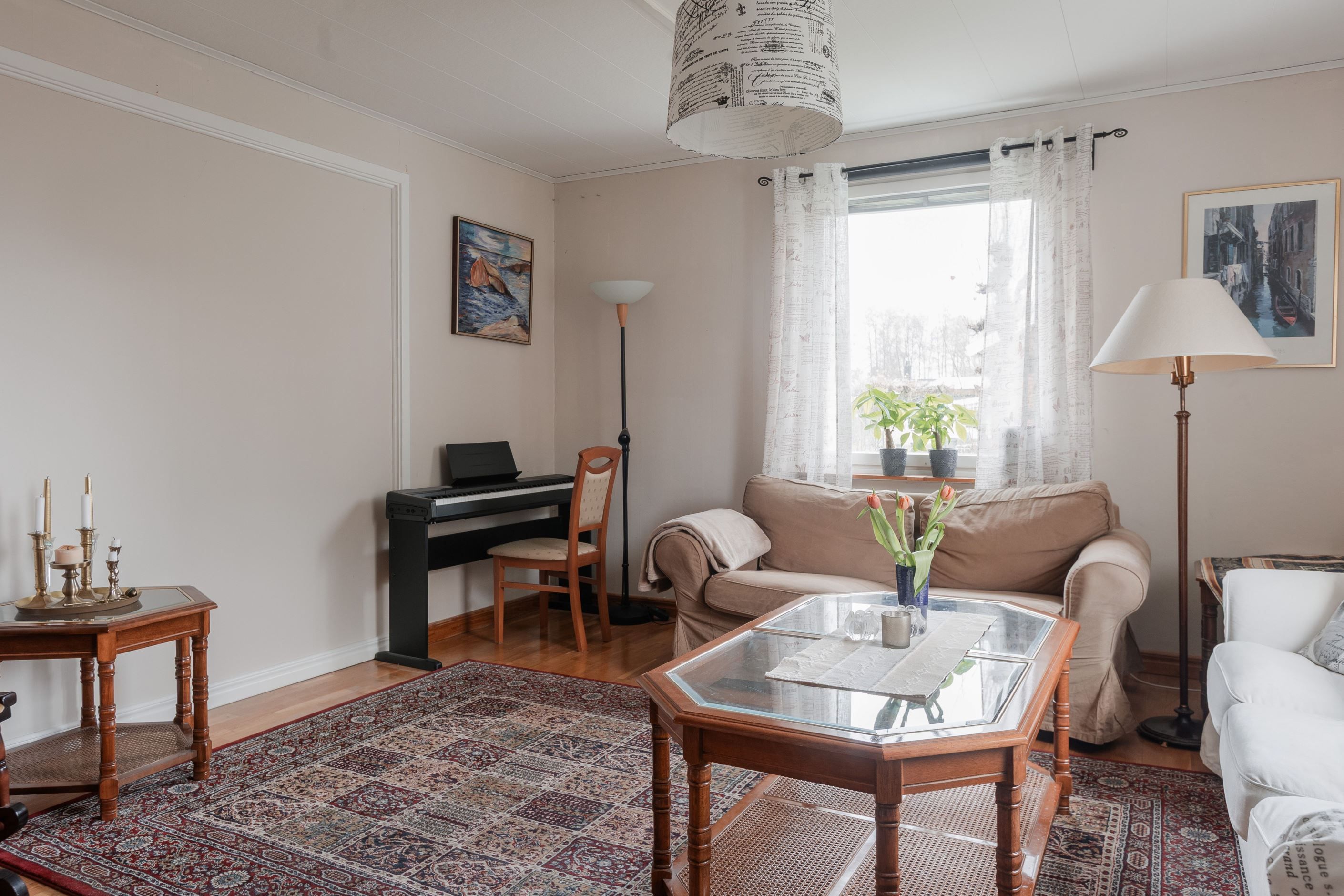 Vardagsrum lägenhet entréplan