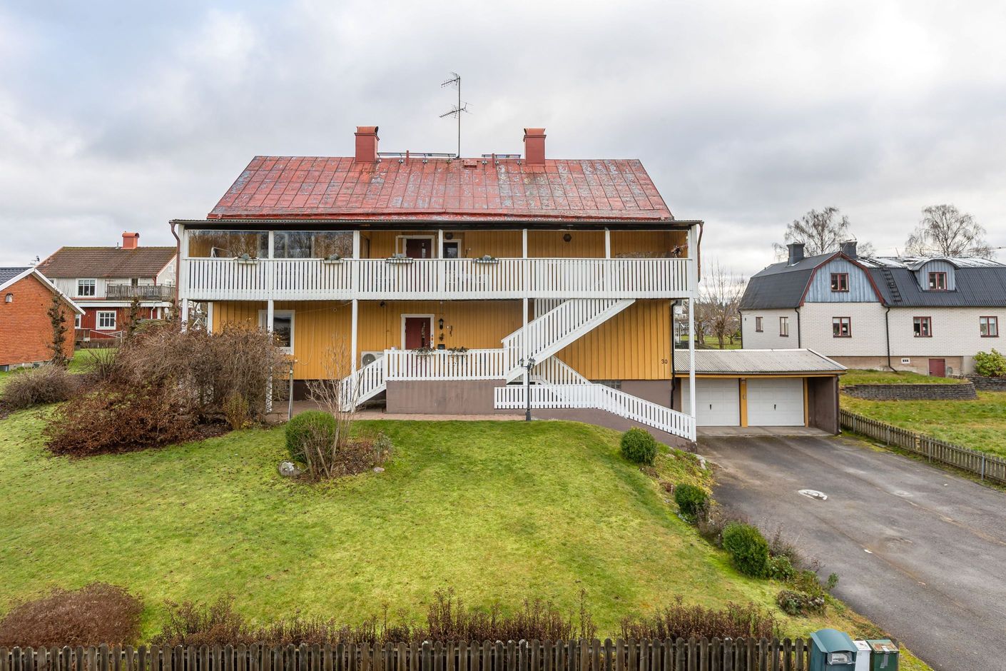 Tidigare fyra bostäder nu två stora lägenheter