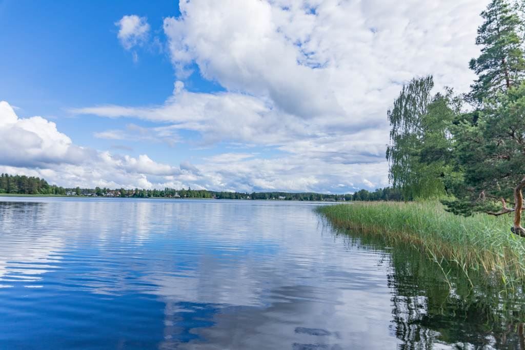 Omgivningarna kring Västra Strand
