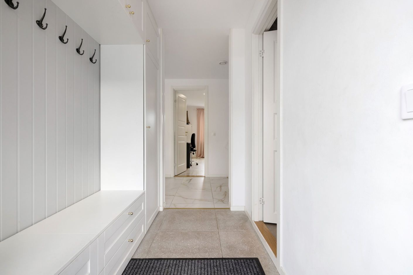 Hall