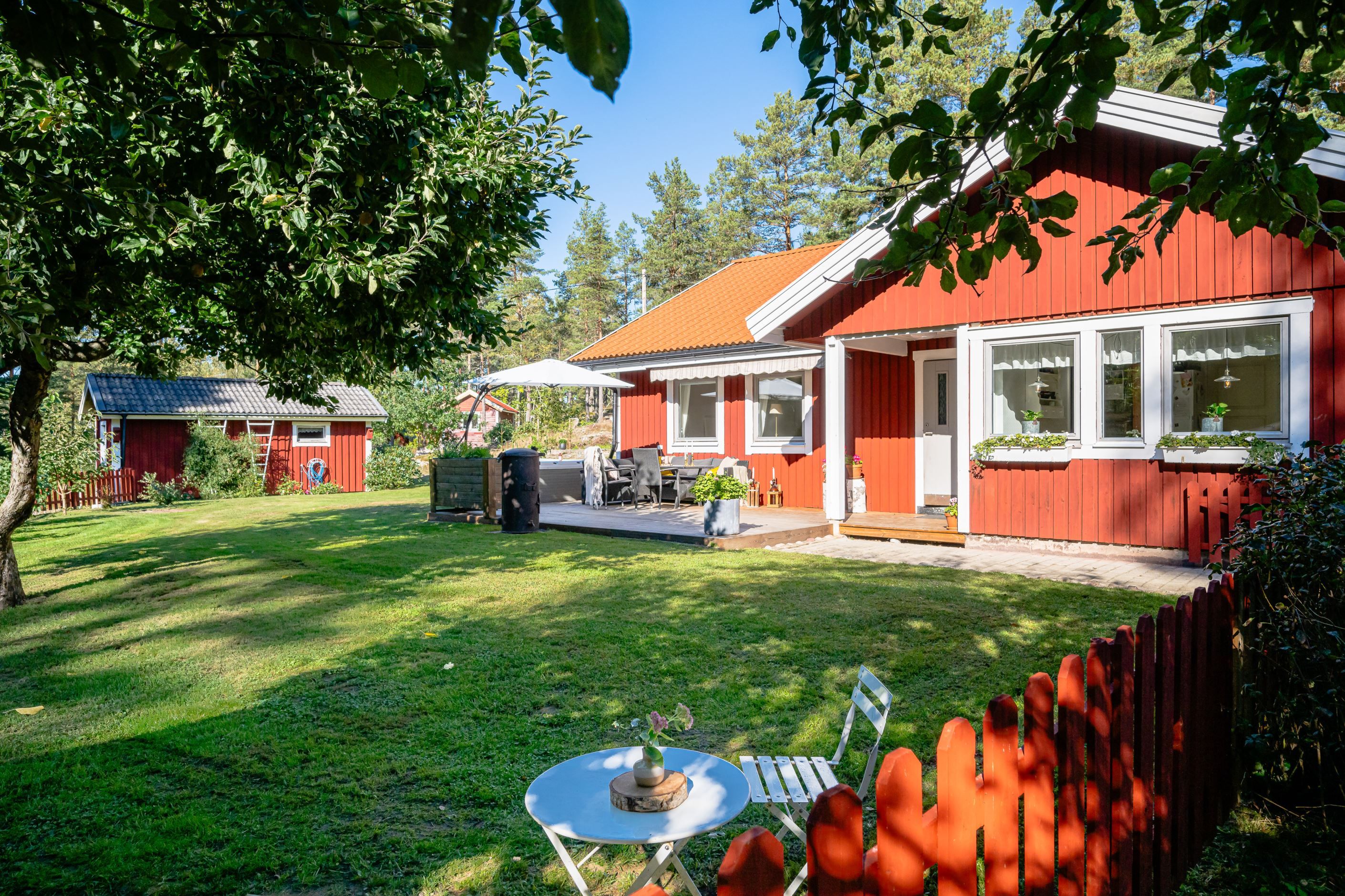 Hallsta Hallsta 2 - Gnesta - Friliggande villa - HusmanHagberg