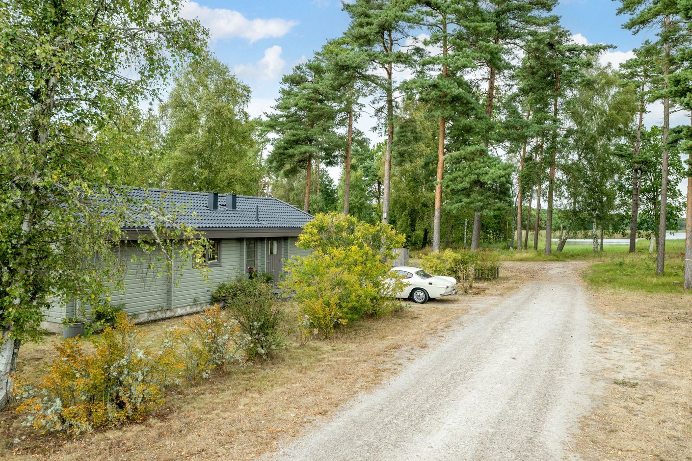 Fasad med havsnära läge!