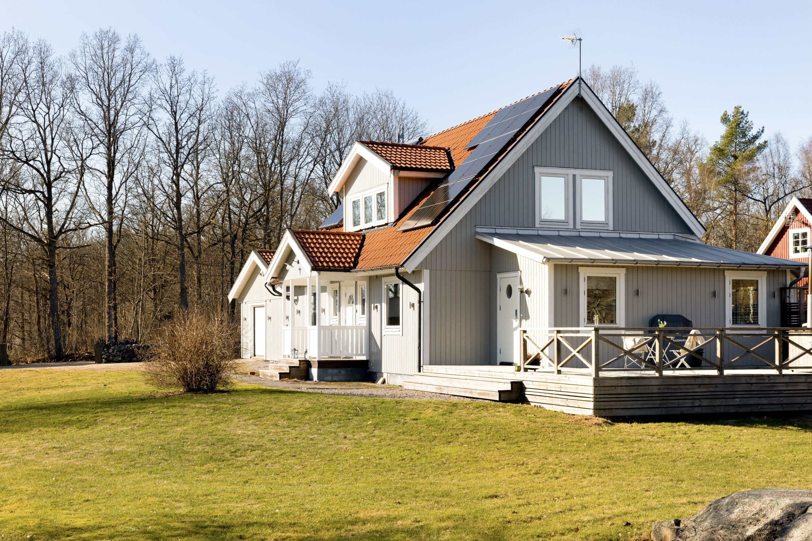 Bjälkatorpsvägen 25 - Rödeby - Friliggande villa - HusmanHagberg