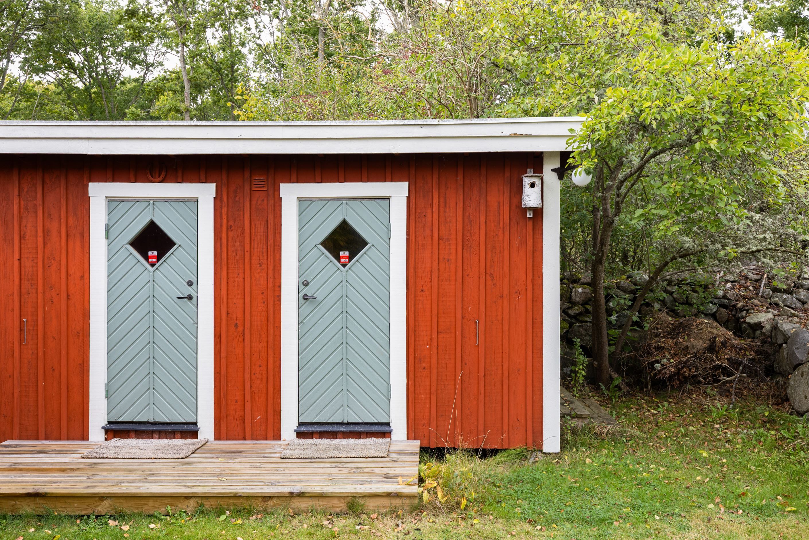 Gästhus med sovrum och wc/dusch