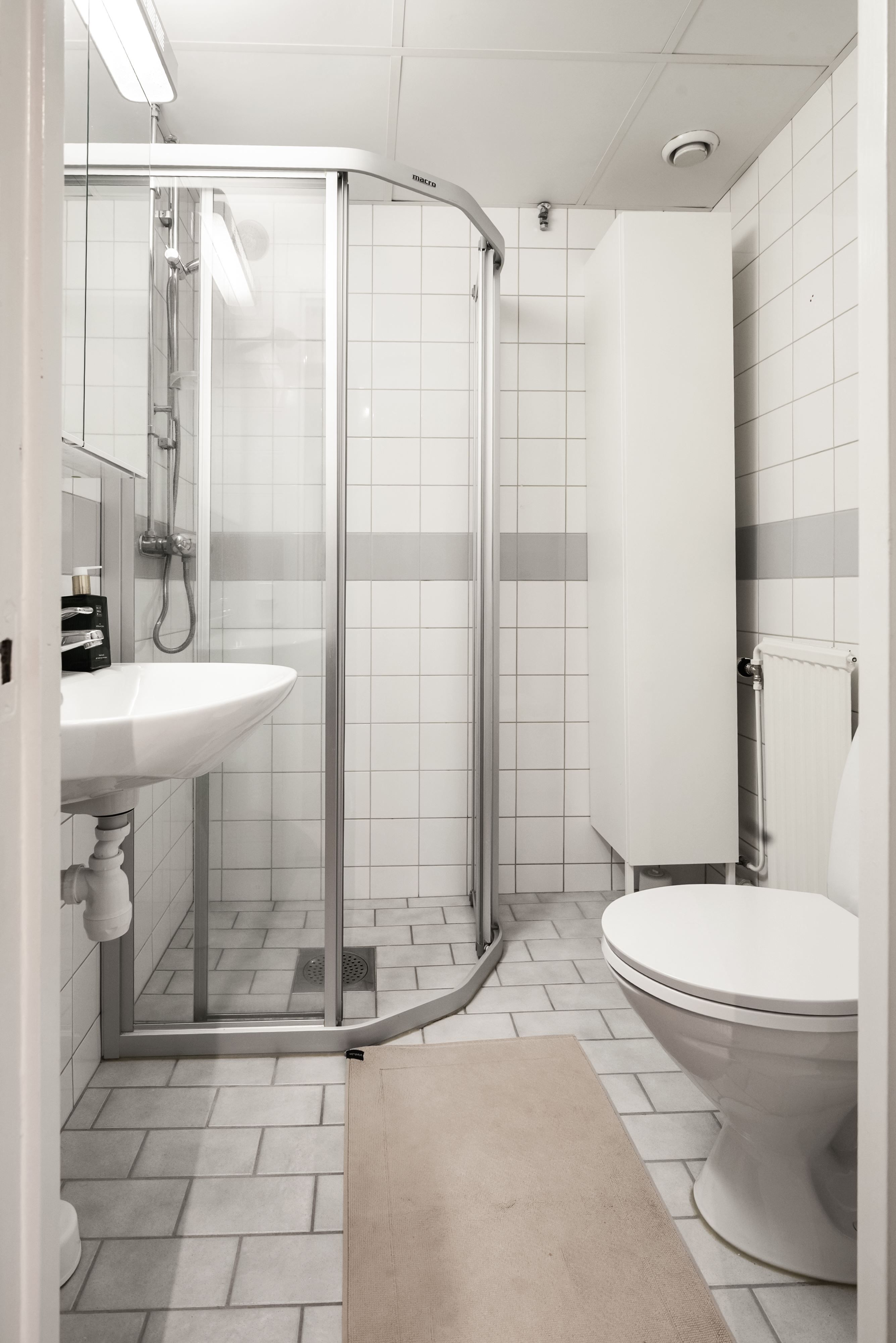 Helkaklat badrum renoverat 2012