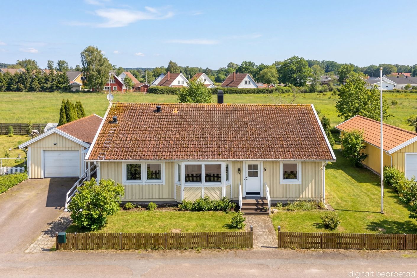 Fin enplansvilla med ett otroligt fint läge och en genomtänkt planlösning!