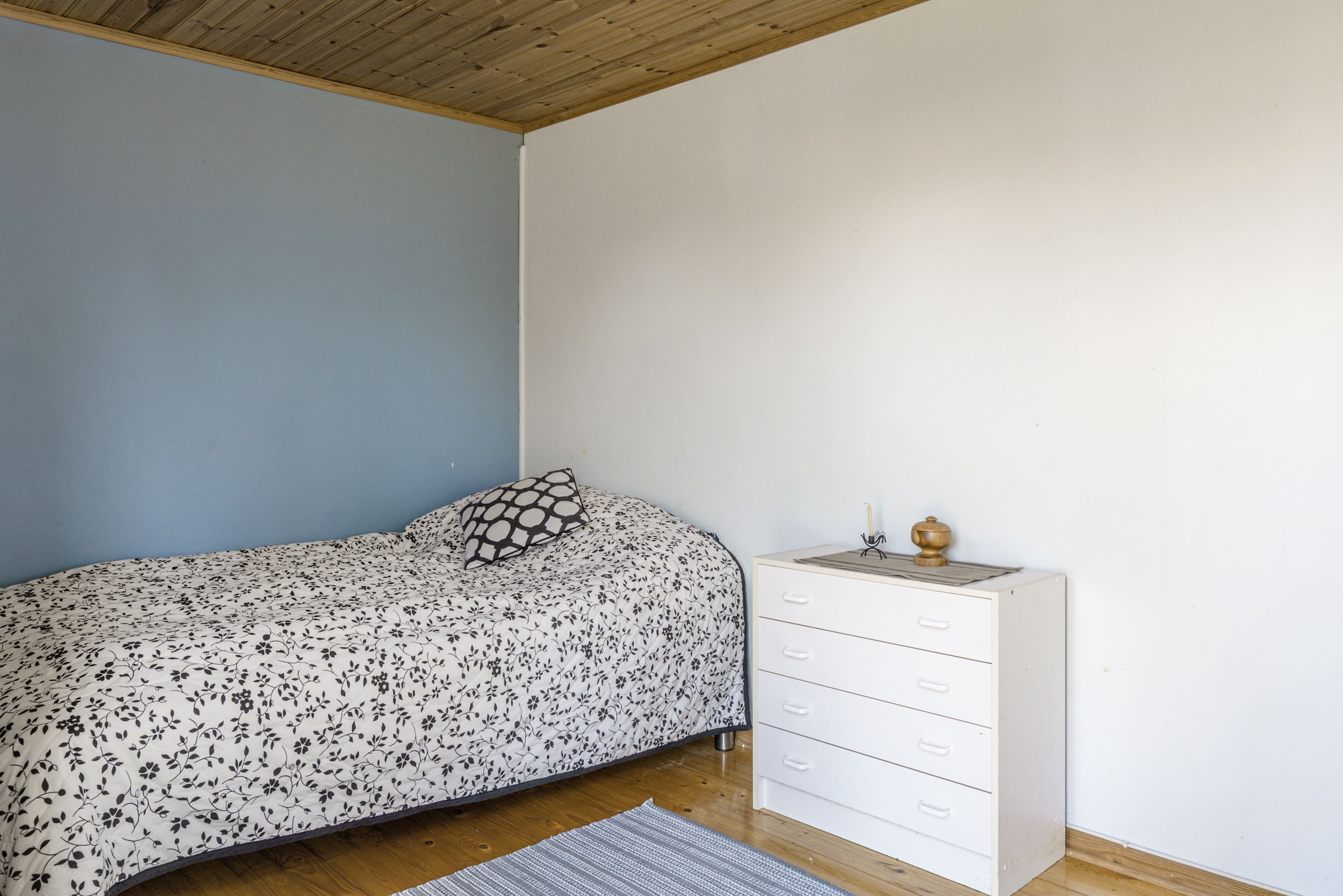 Sovrum 4 (separat ingång)