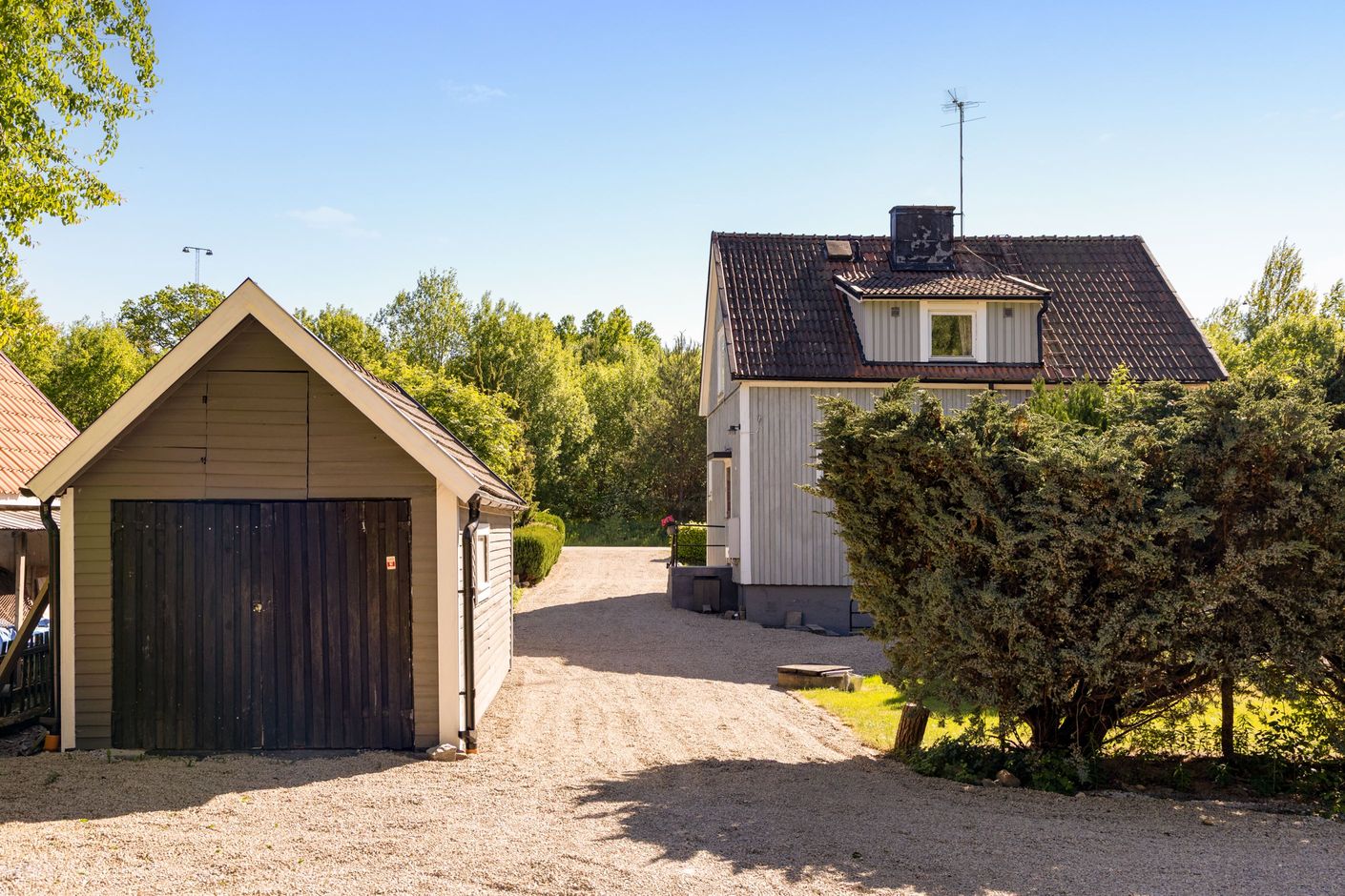 Garage