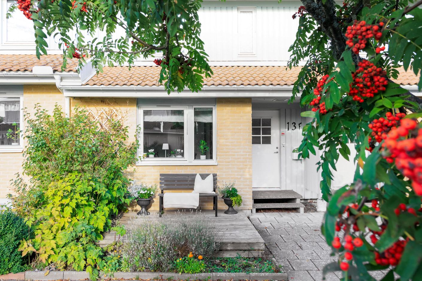 Uteplats framsida