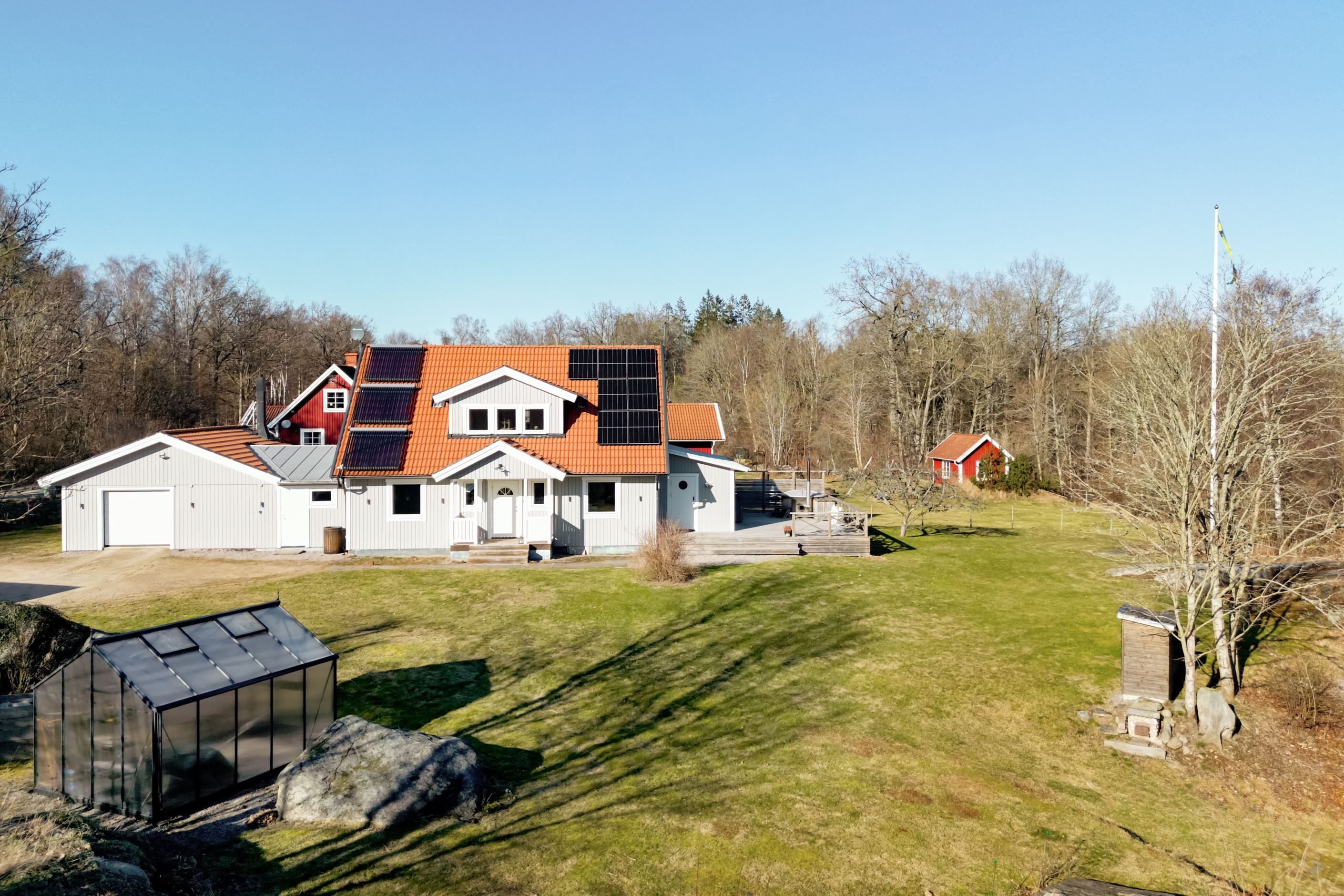 Bjälkatorpsvägen 25 - Rödeby - Friliggande villa - HusmanHagberg