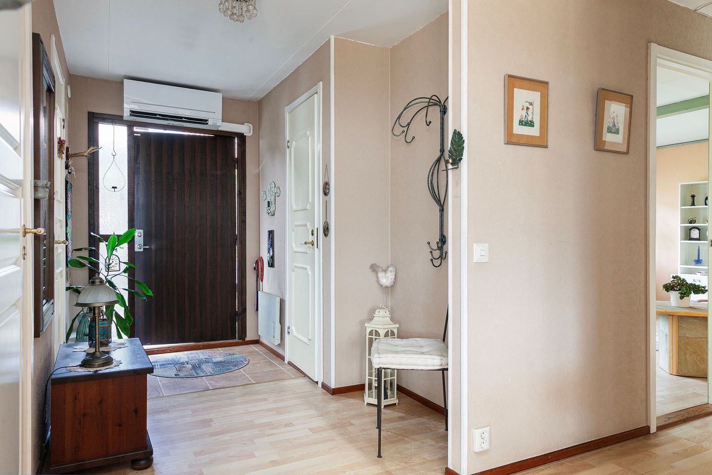 Hall