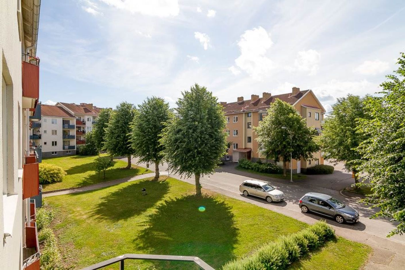 Lågupplöst Utsikt från balkong