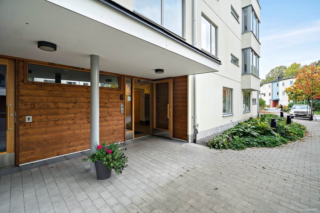 Entrén till huset