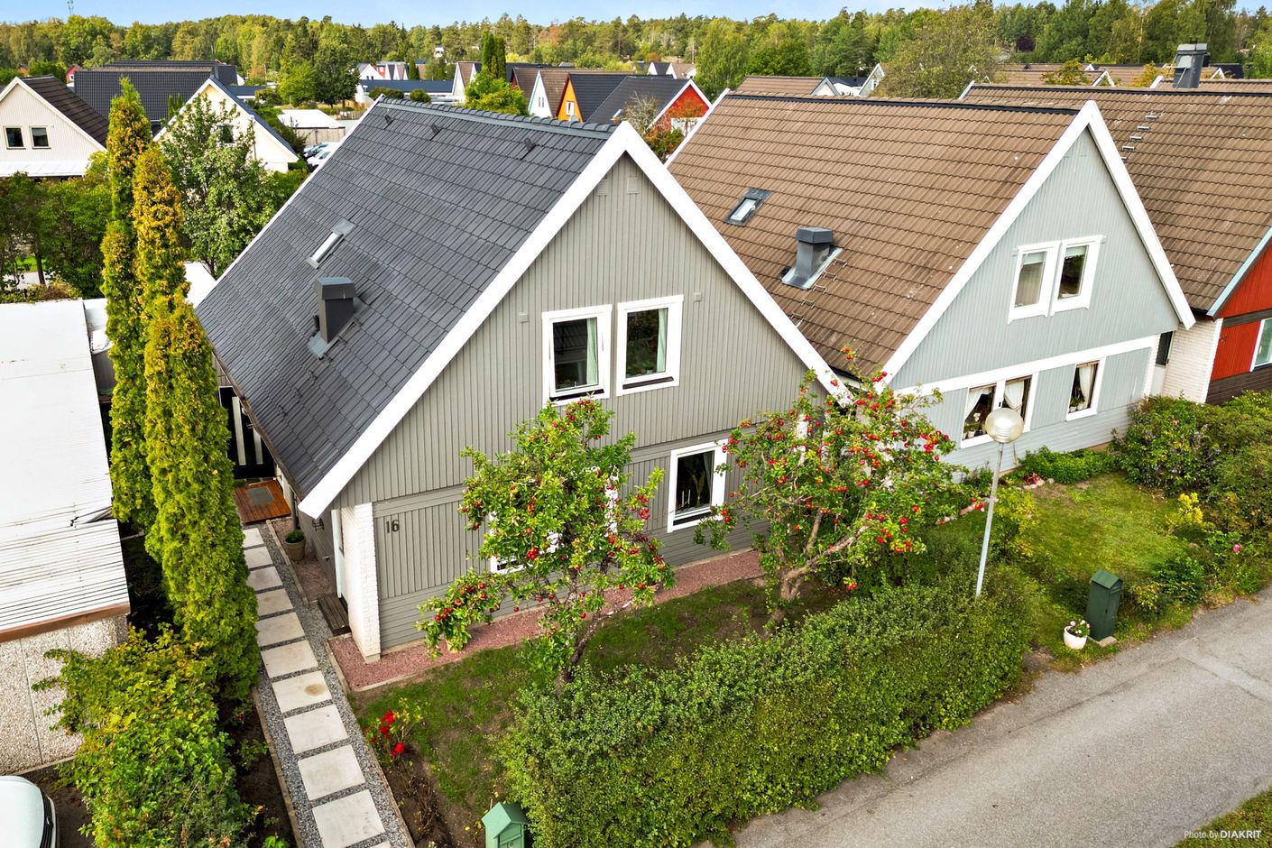 Fasadbild - entrésidan