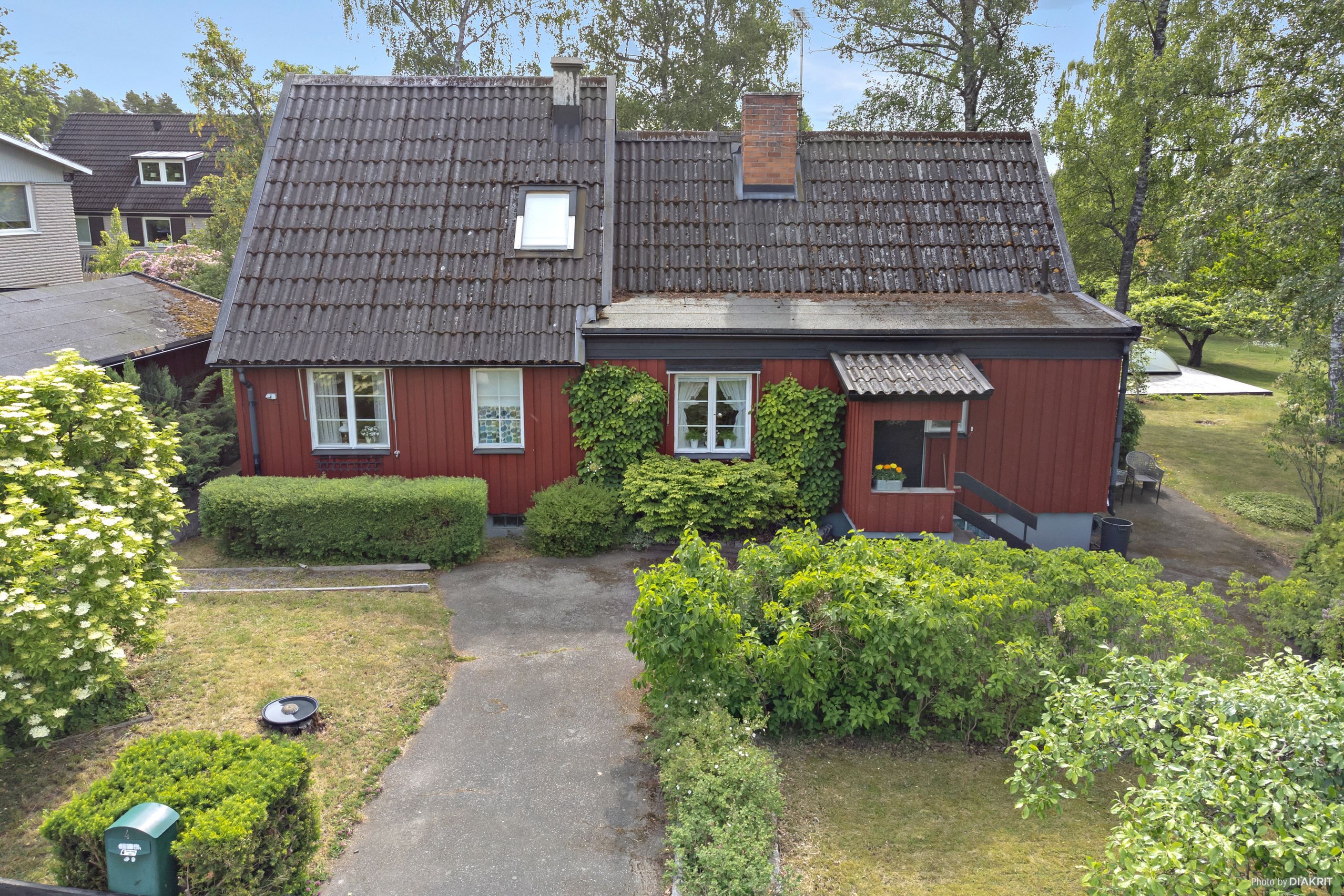 Fasadbild från entrésidan