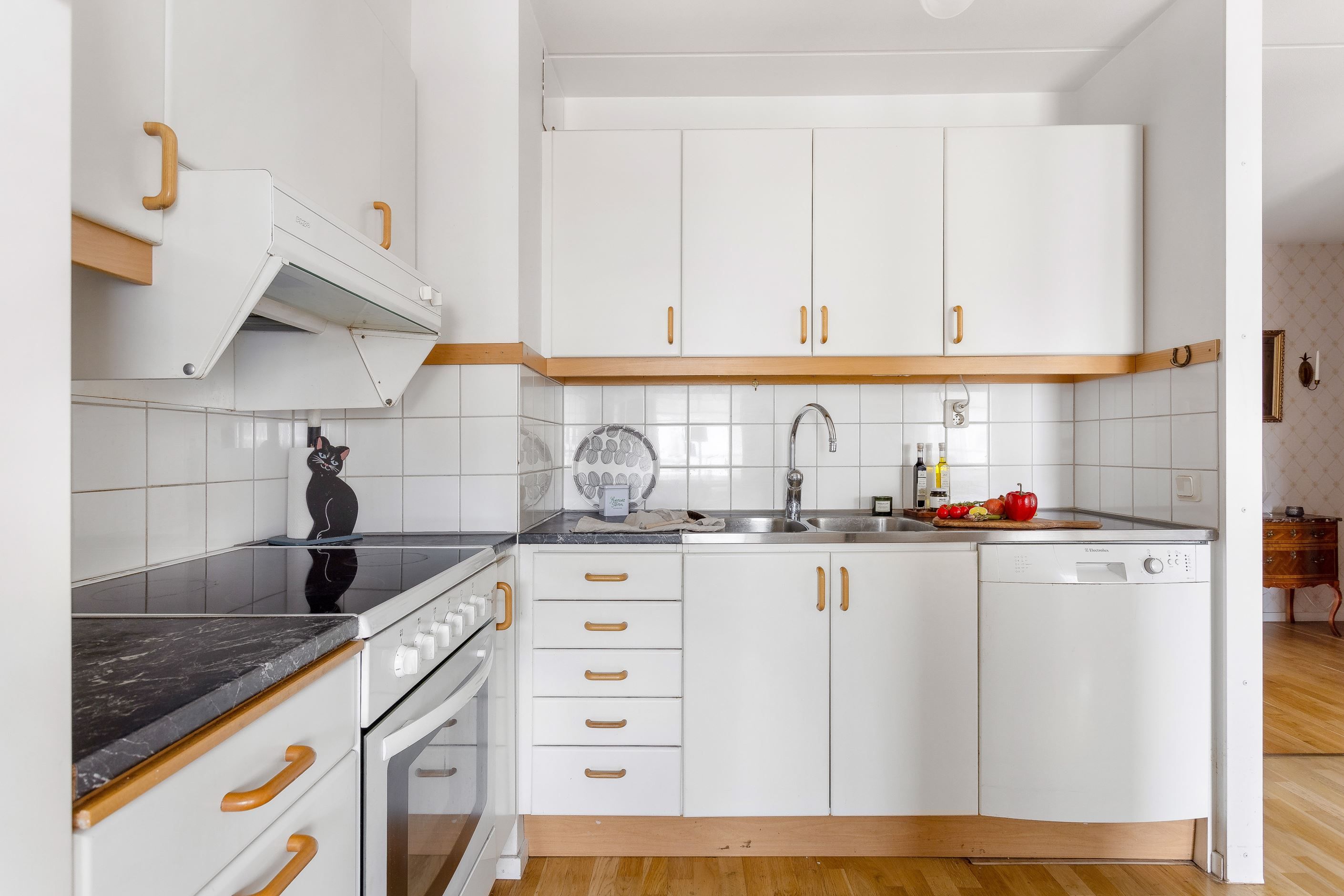 Bra arbetsytor i kök.