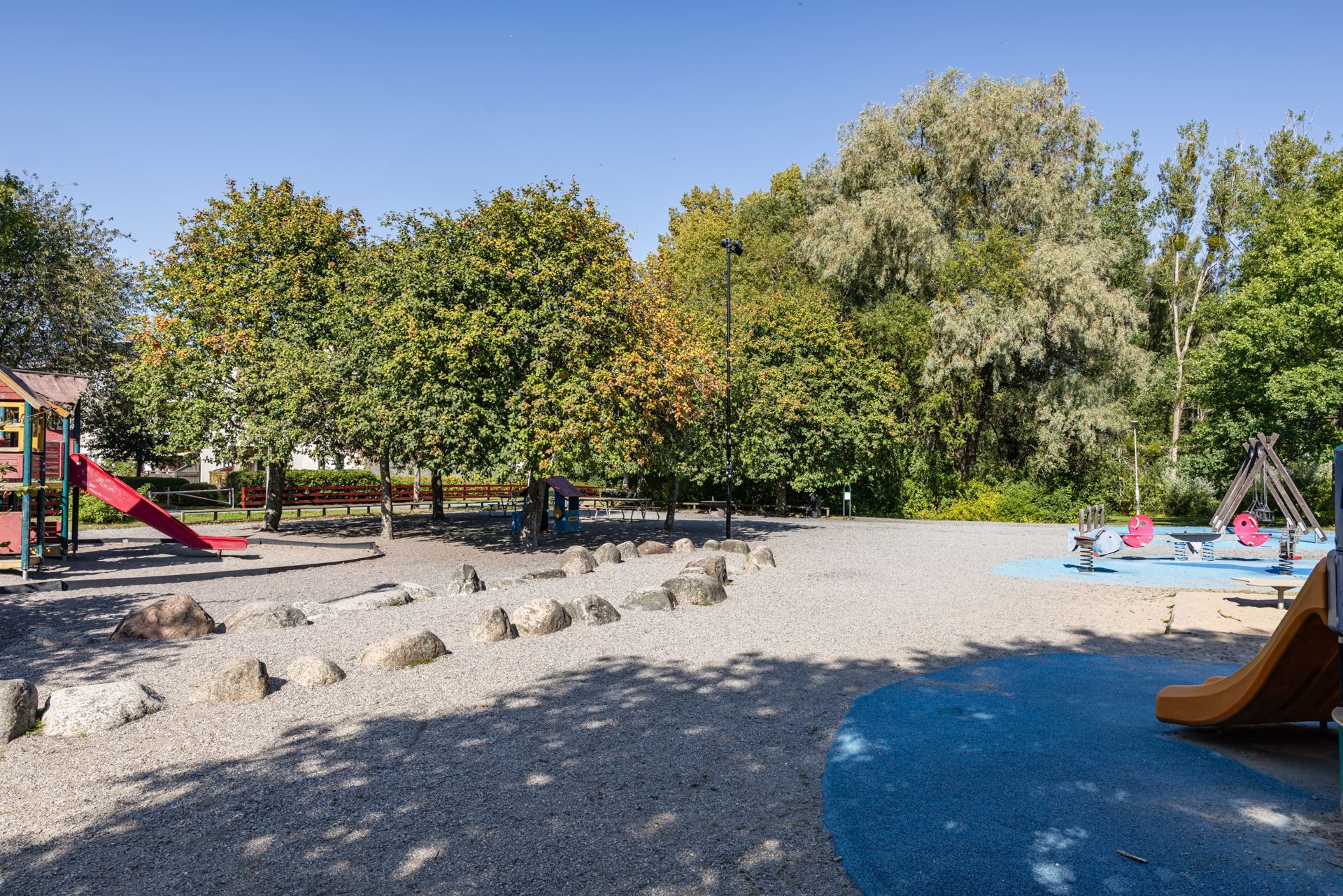 Lekplats i närheten