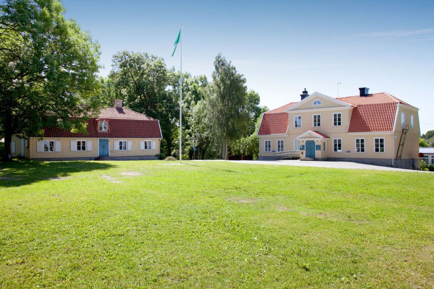 Skälby gård