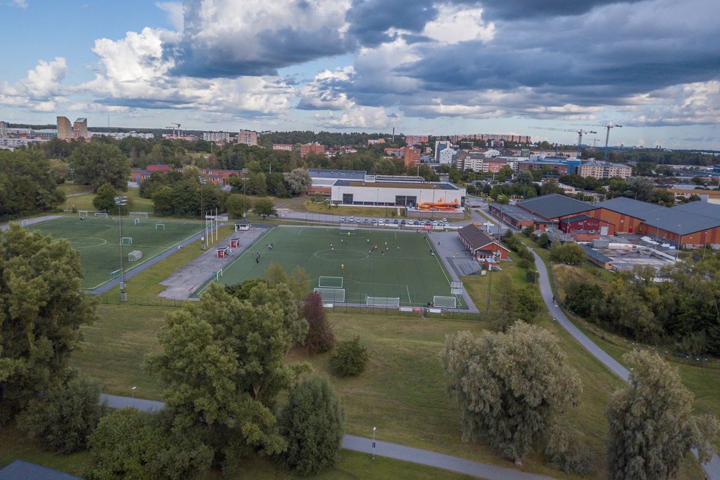 Fotbollsplaner i närområdet