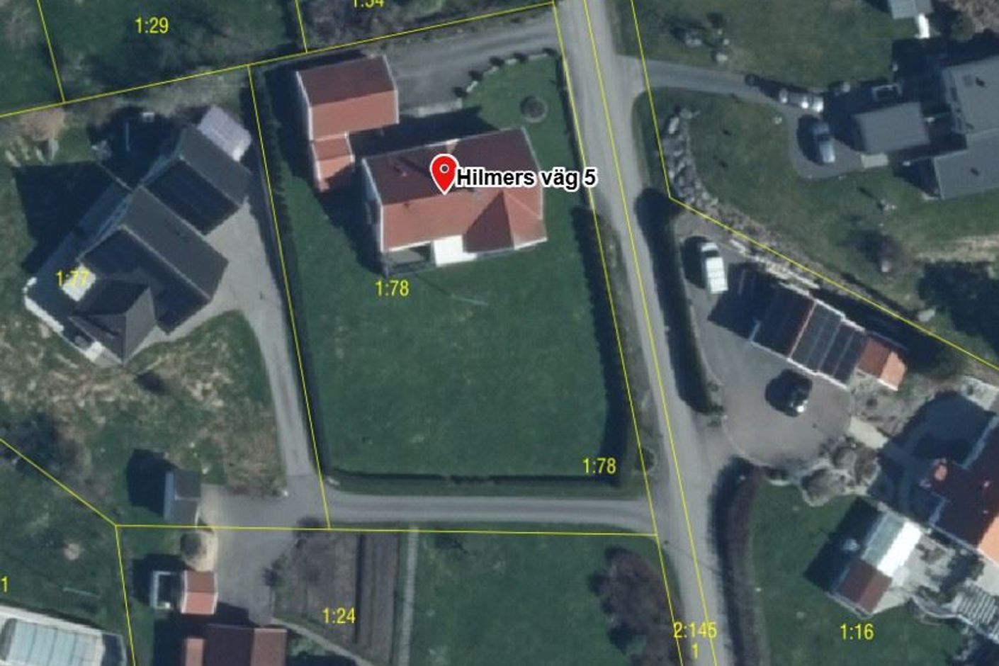 Tomtkarta satelit