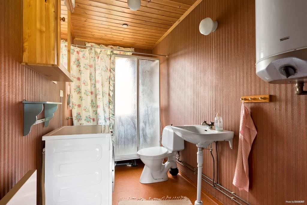 Badrum och tvättstuga