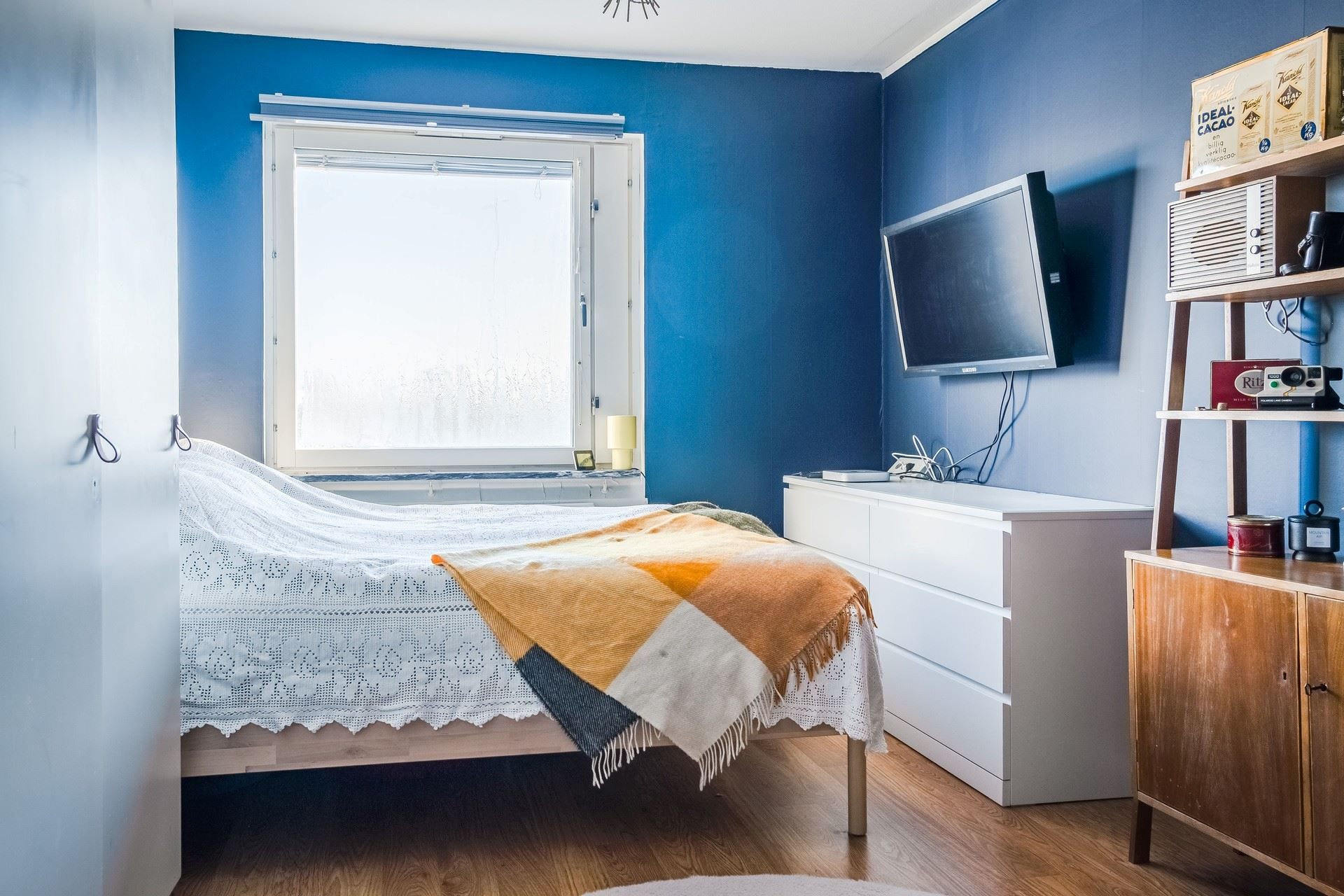 Sovrum i anslutning till hall