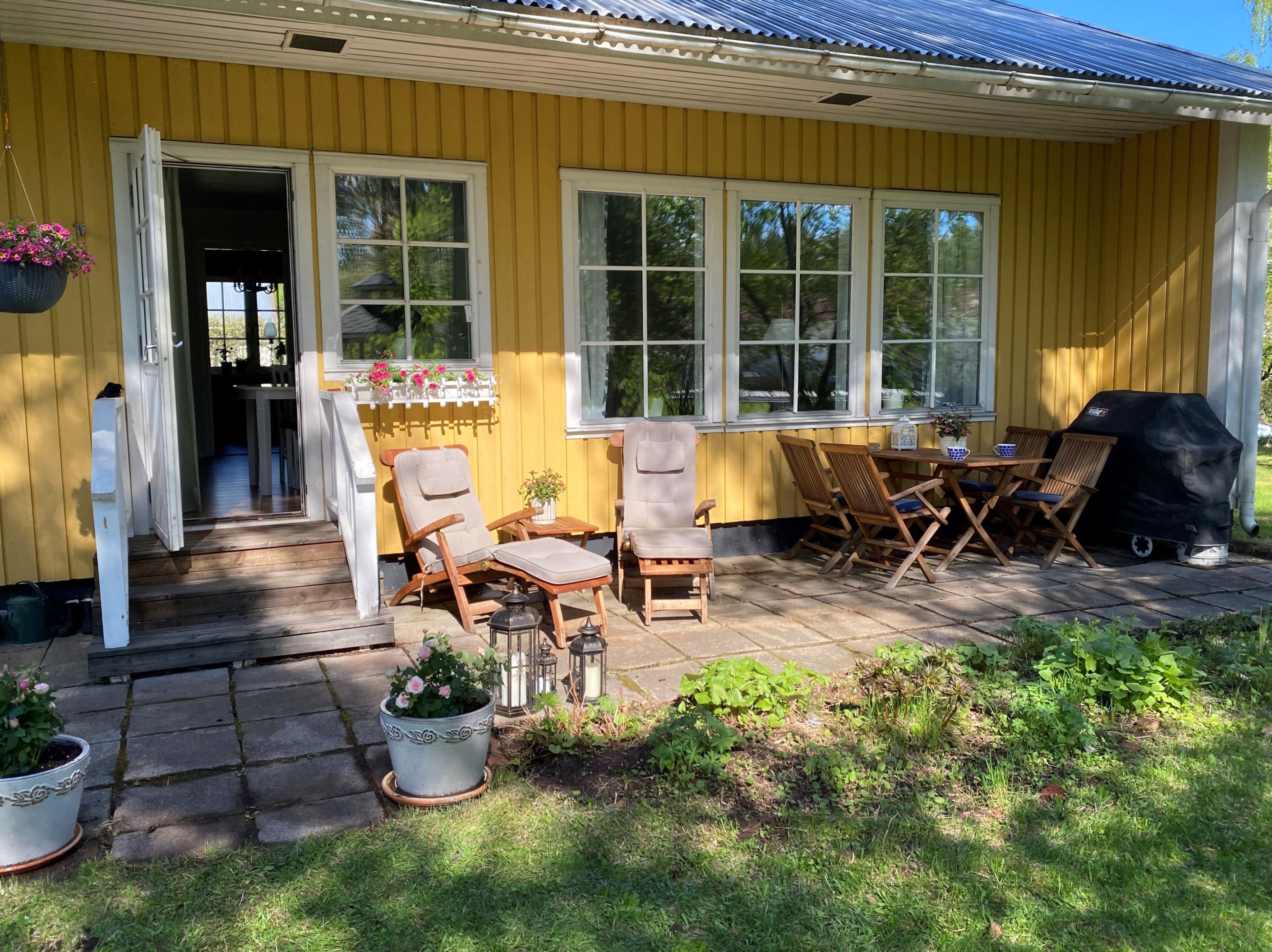 Uteplats (säljarens privata bild)