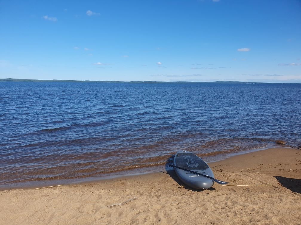 Säljarens egna bild (strand nedanför stugan)