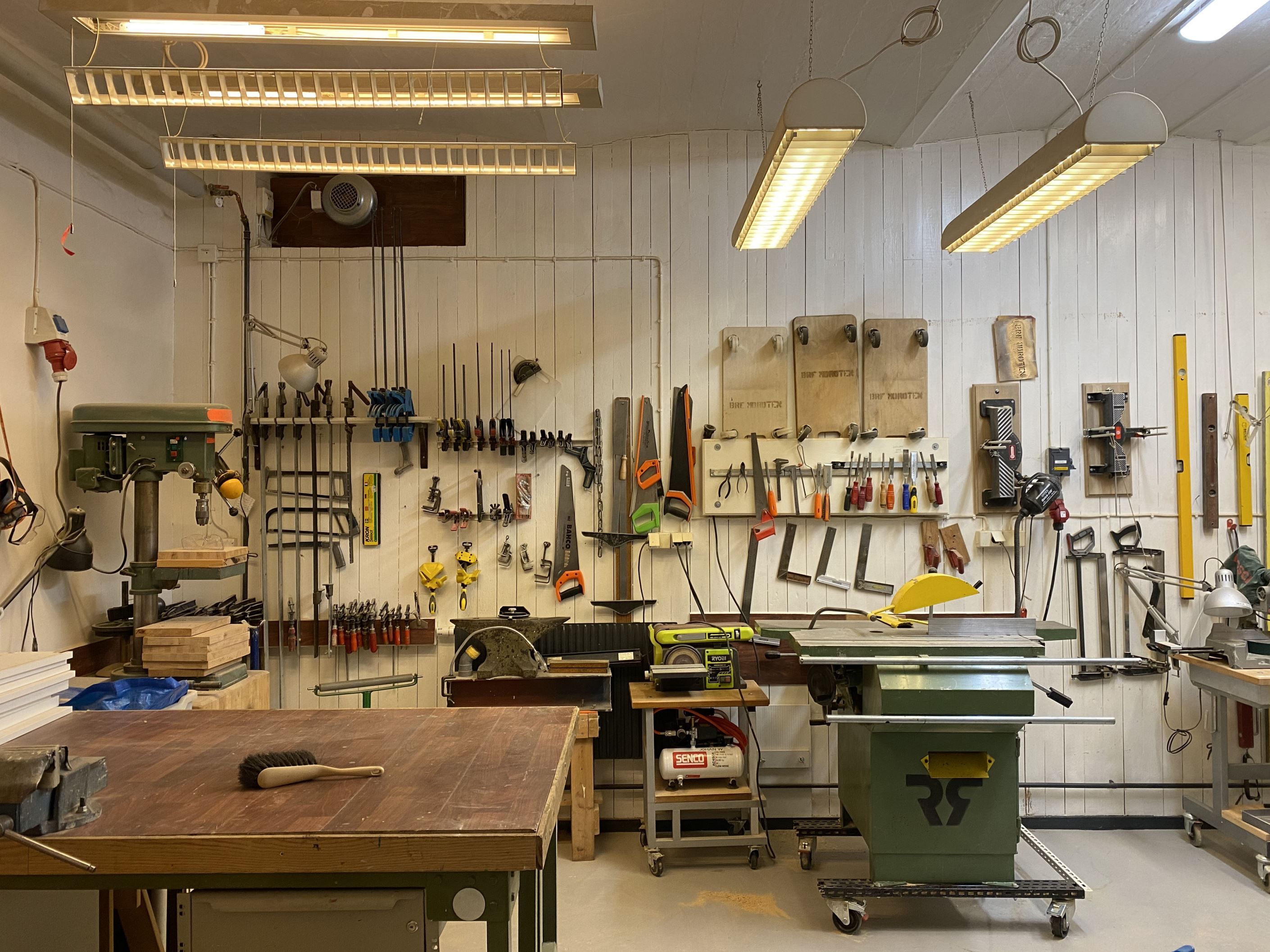 Verkstad i huset som medlemmar har tillgång till