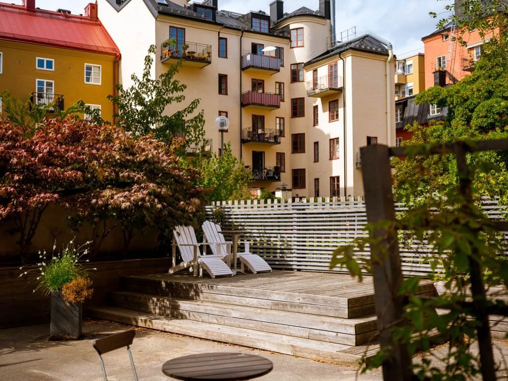 Gemensam innergård, foto taget innan renoveringen