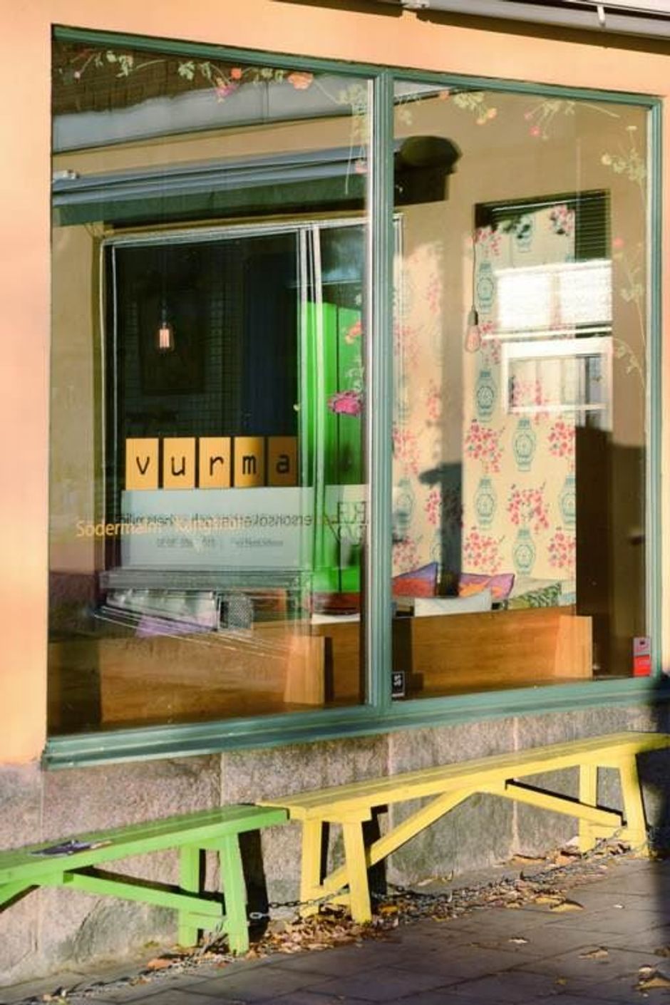 Lågupplöst Kafé Vurma i kvarteret.