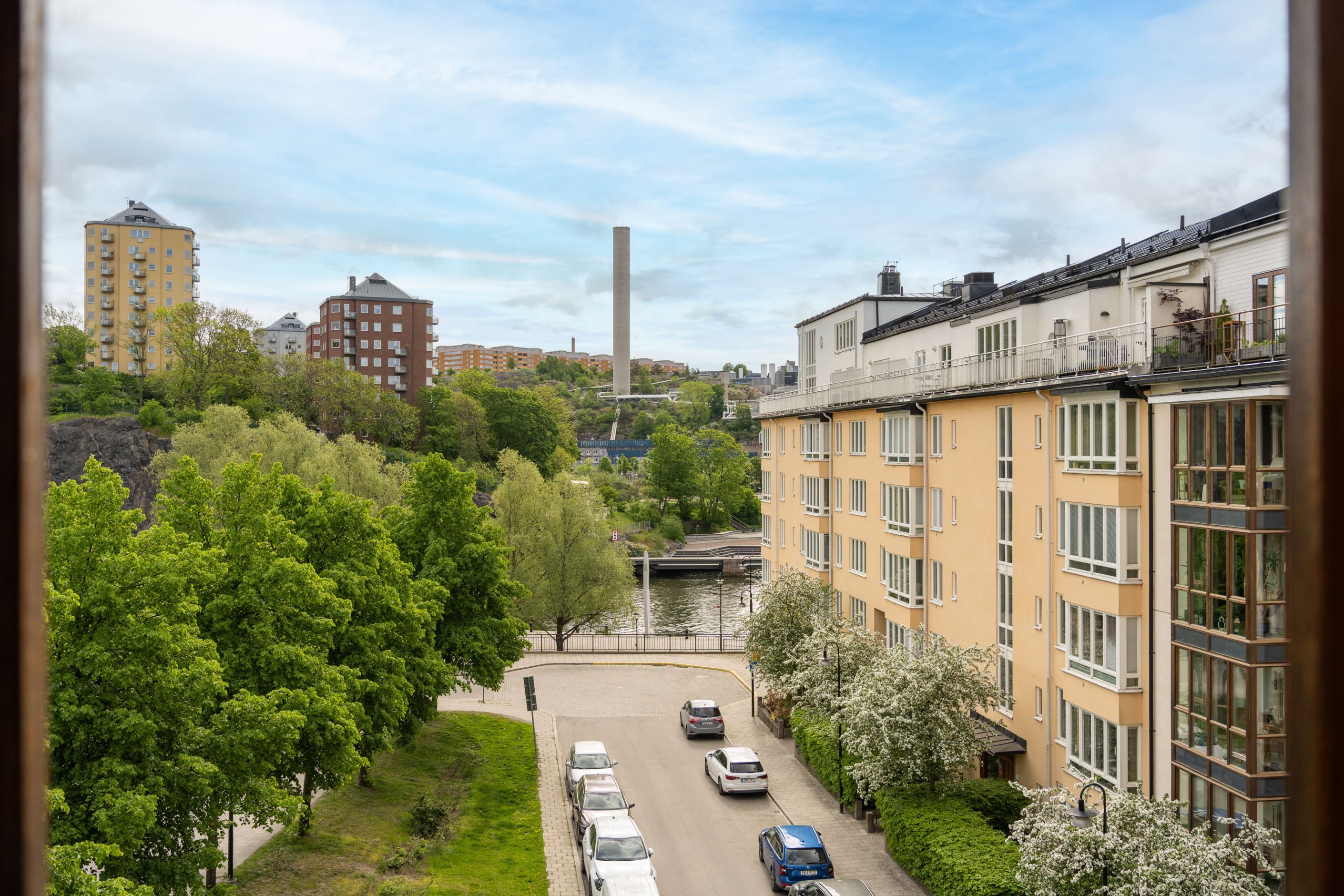 Balkongutsikt mot vattnet