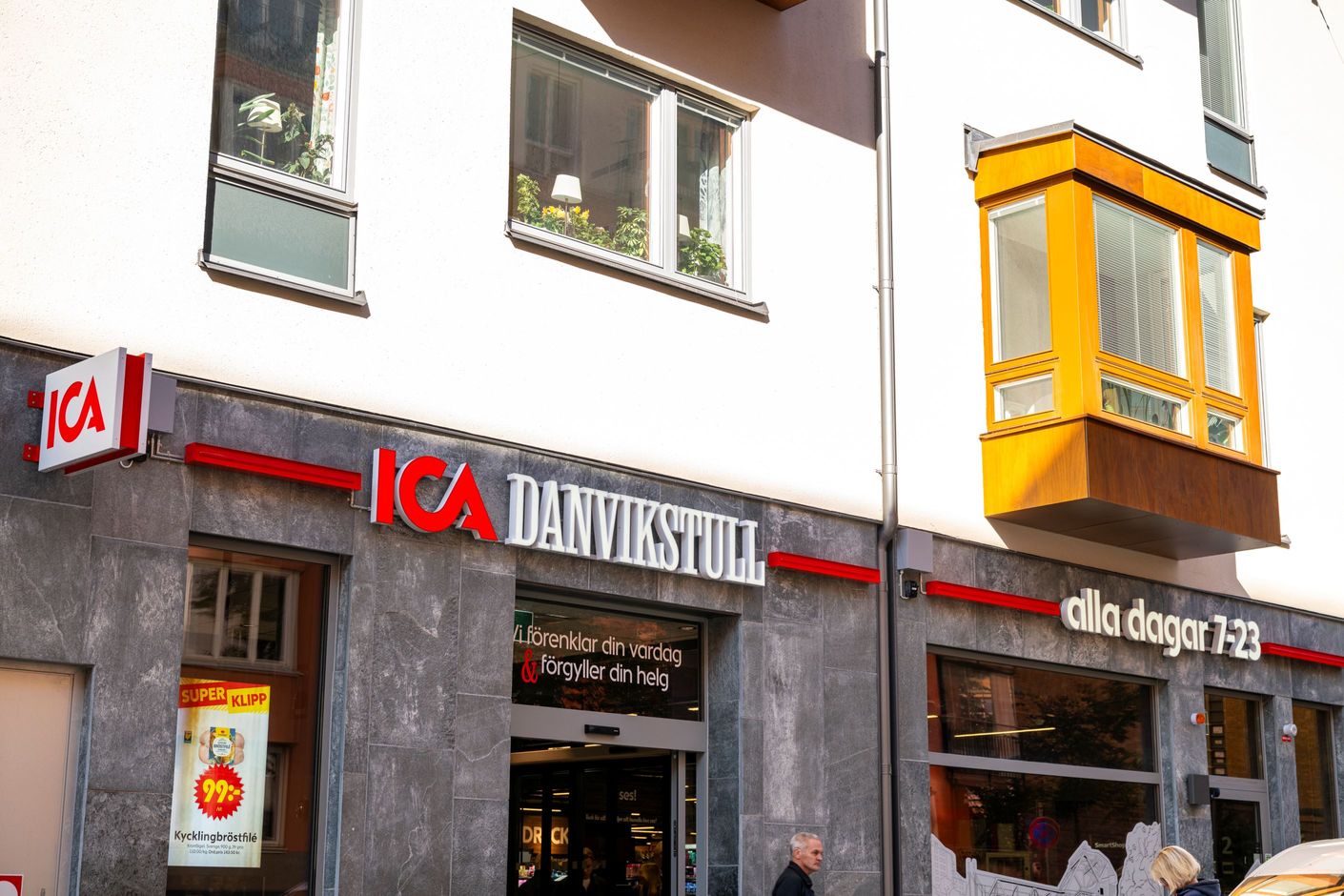 Nyöppnade ICA Danvikstull ett stenkast från din port