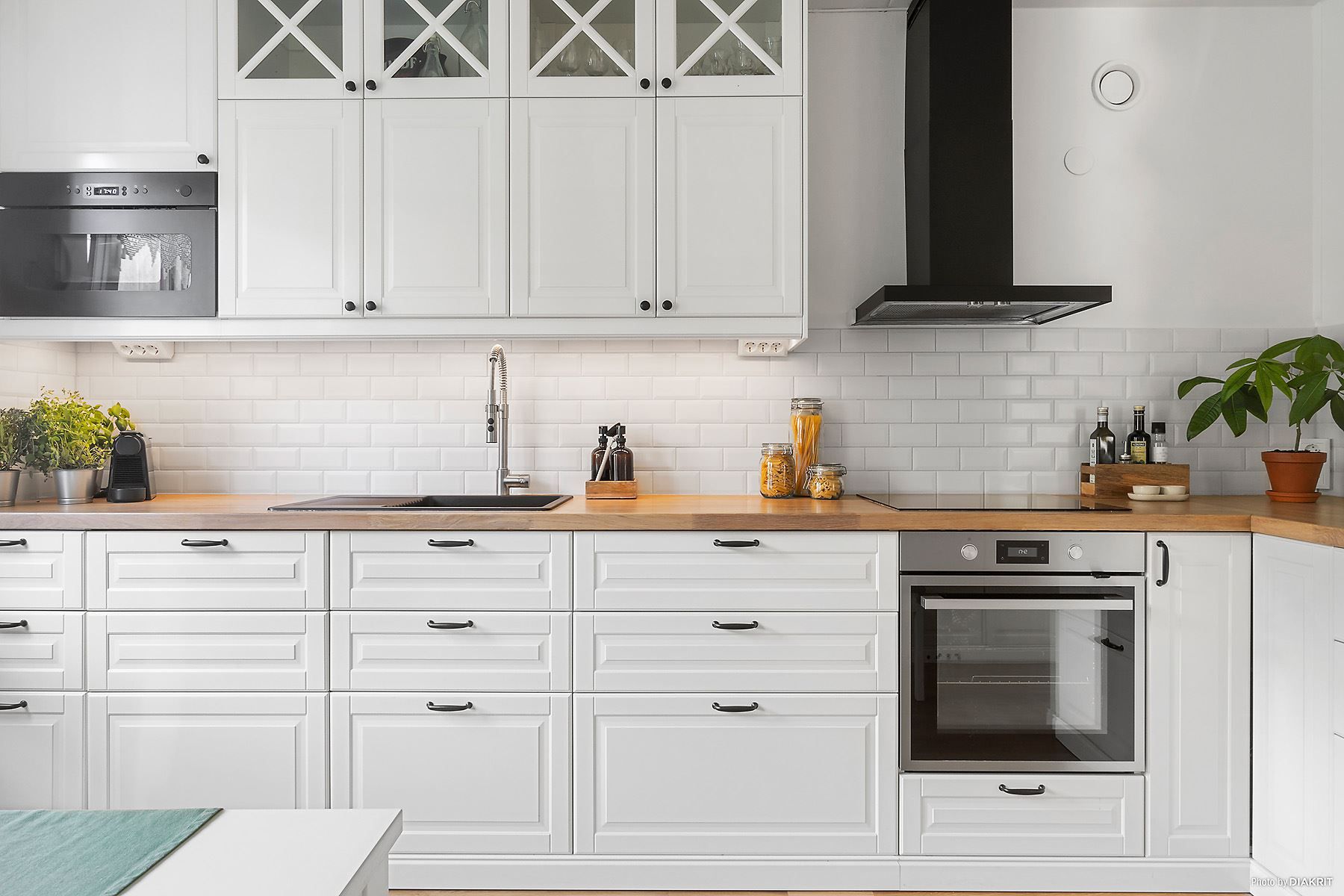 Nyrenoverat kök i smakfull design