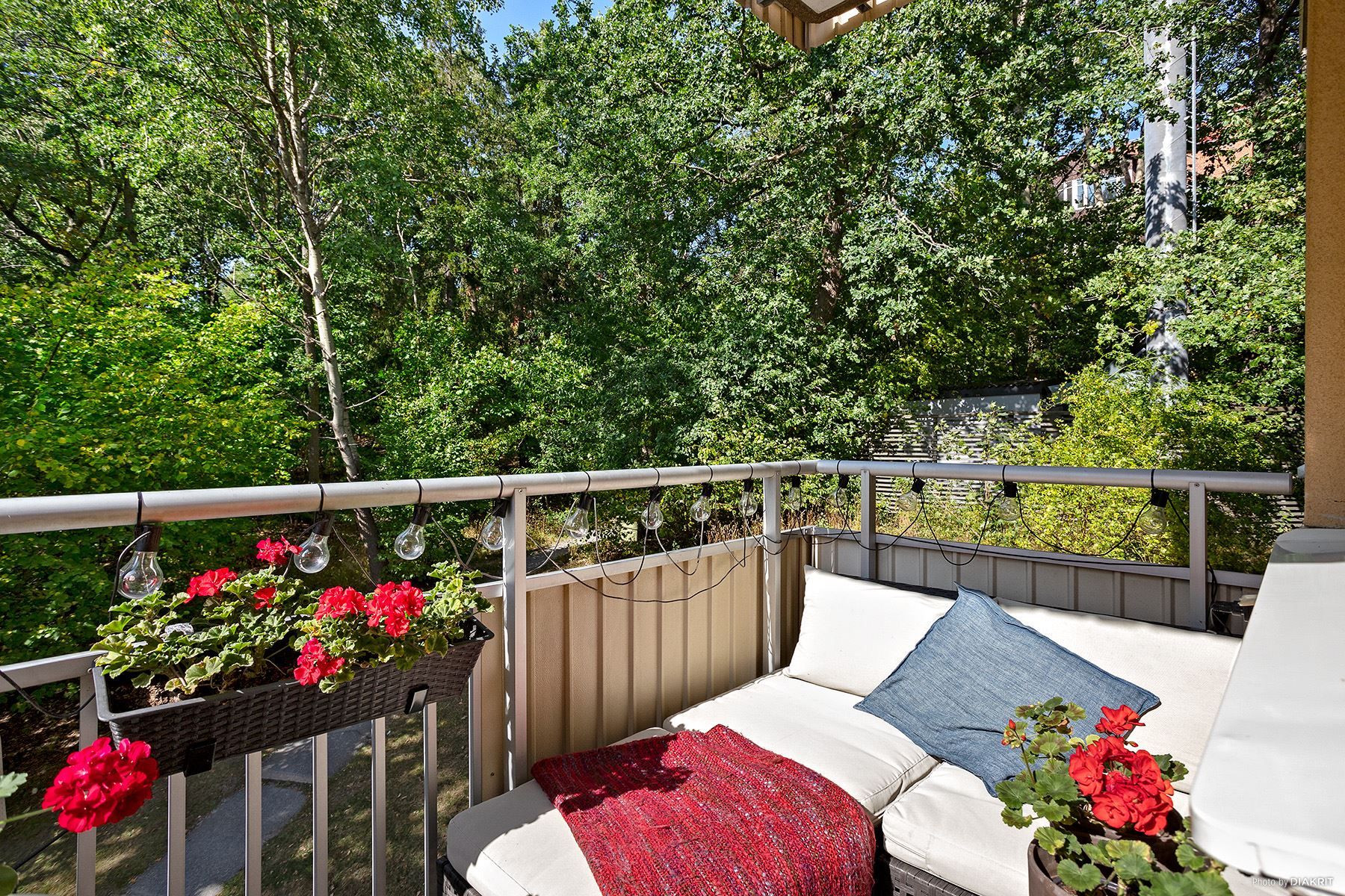 Balkong i lummigt läge