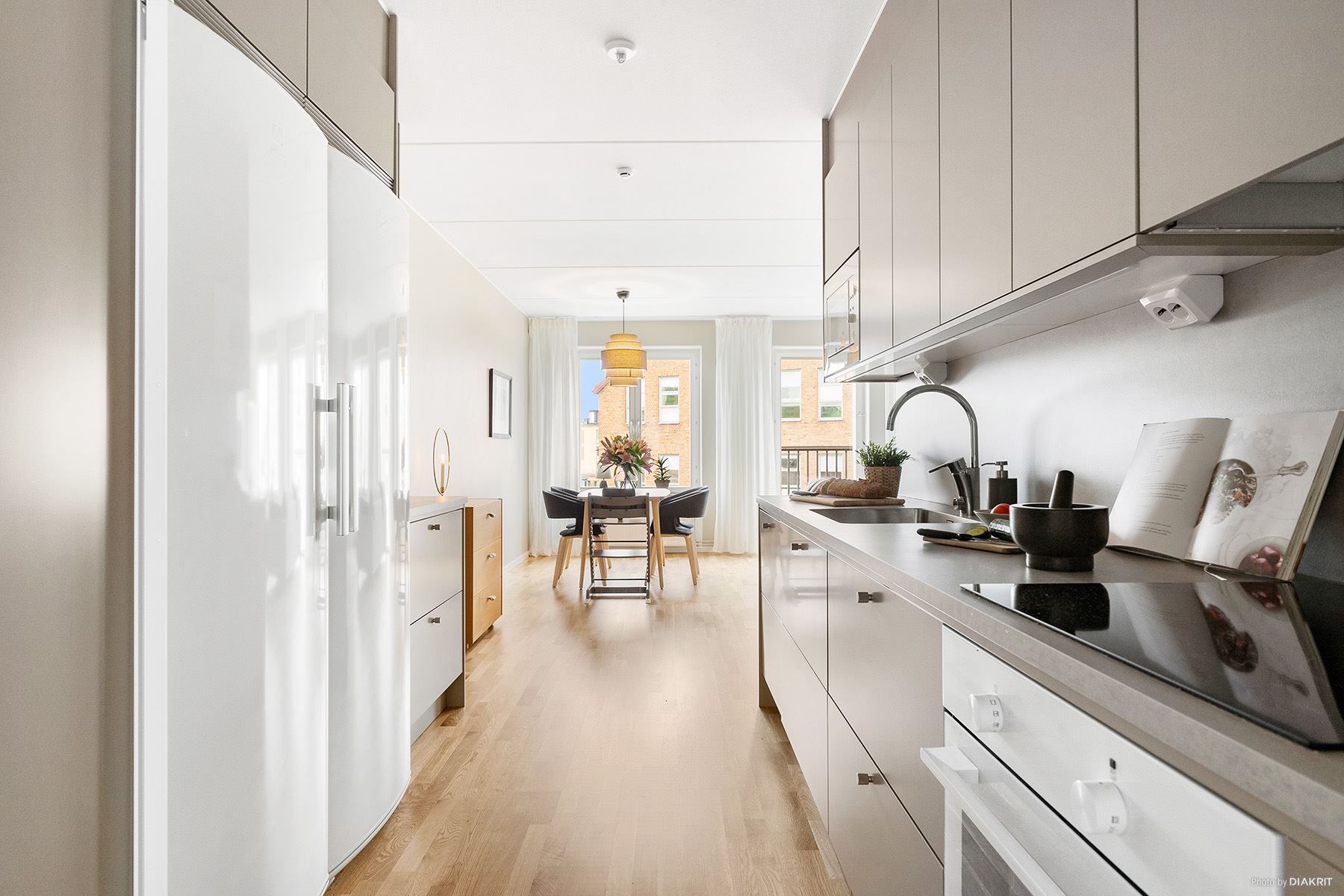 Stilrent kök från välrenommerade Vedum med vitvaror från Electrolux