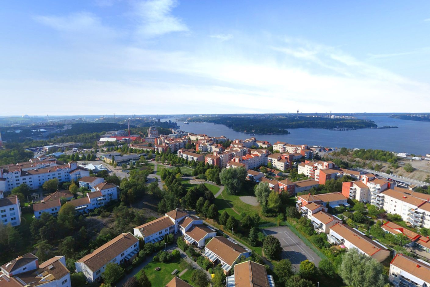 .... och vattnet i Saltsjön och Stockholms inlopp