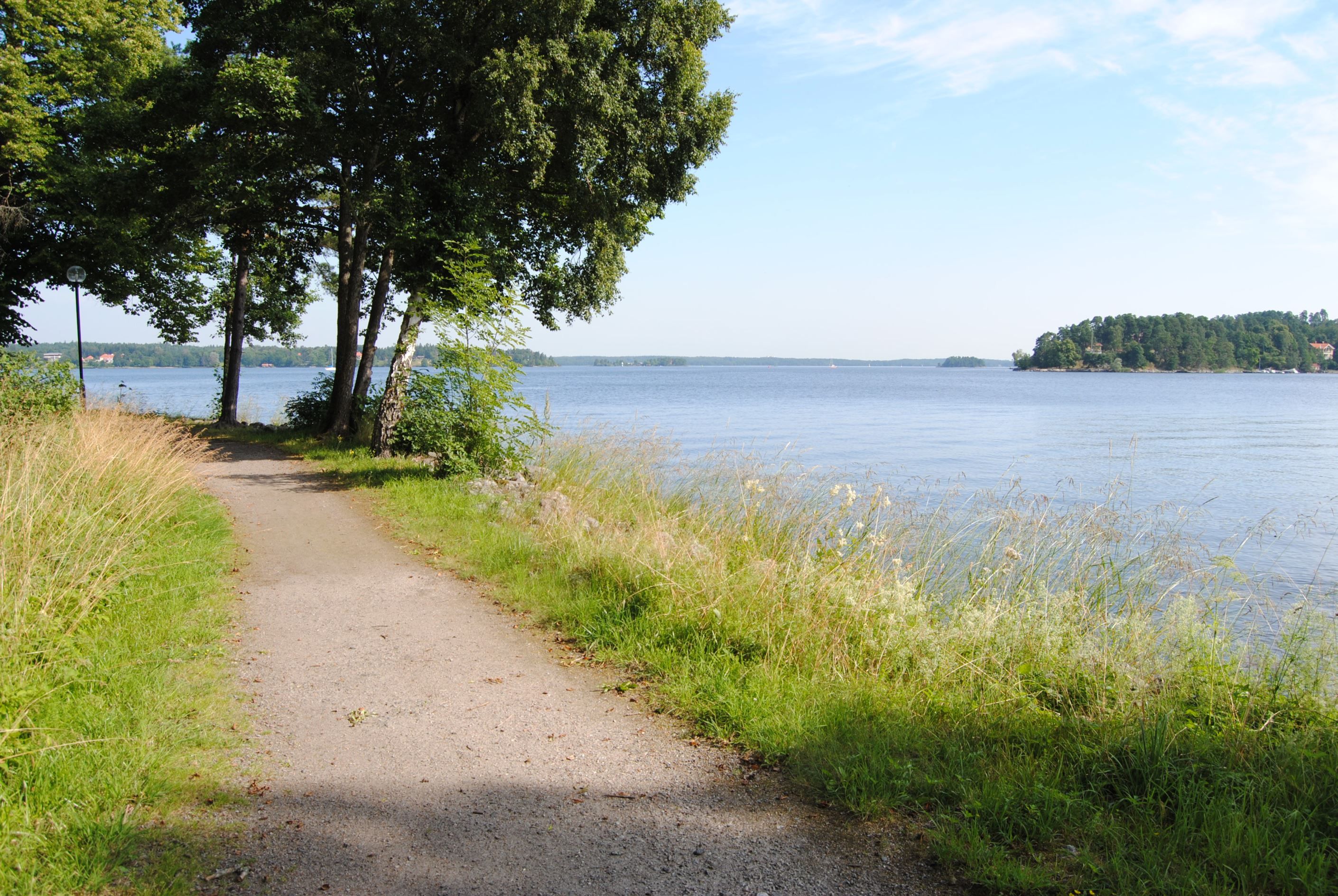 Fina promenadvägar vid Hasseludden