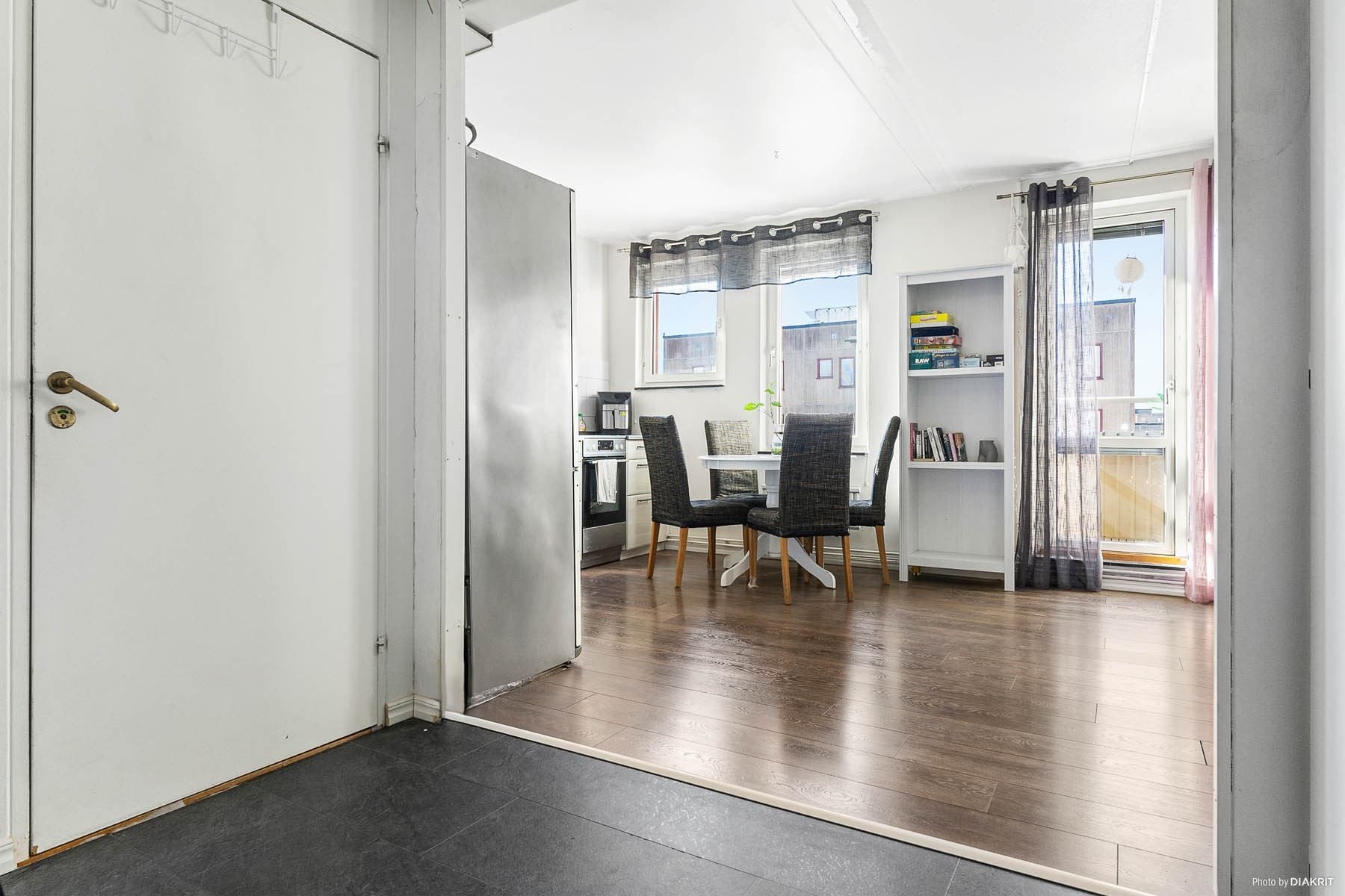 Öppet mellan hall och allrum