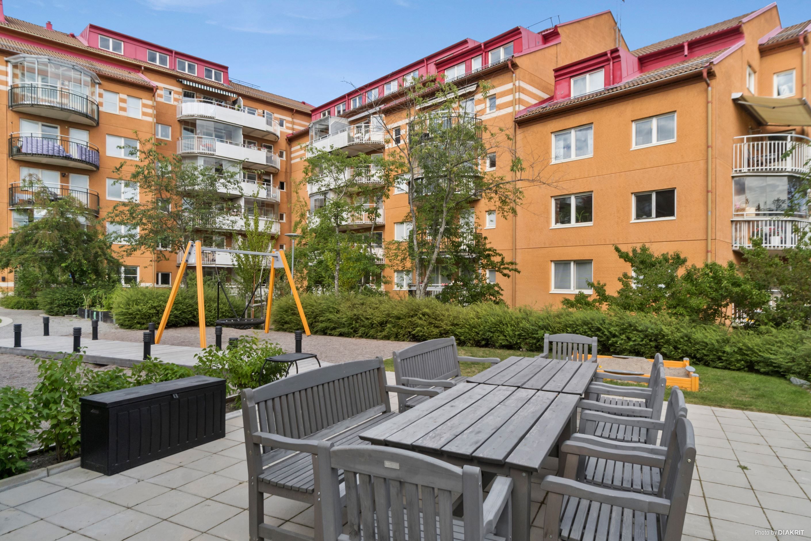 Föreningens gemensamma utrymmen på gården