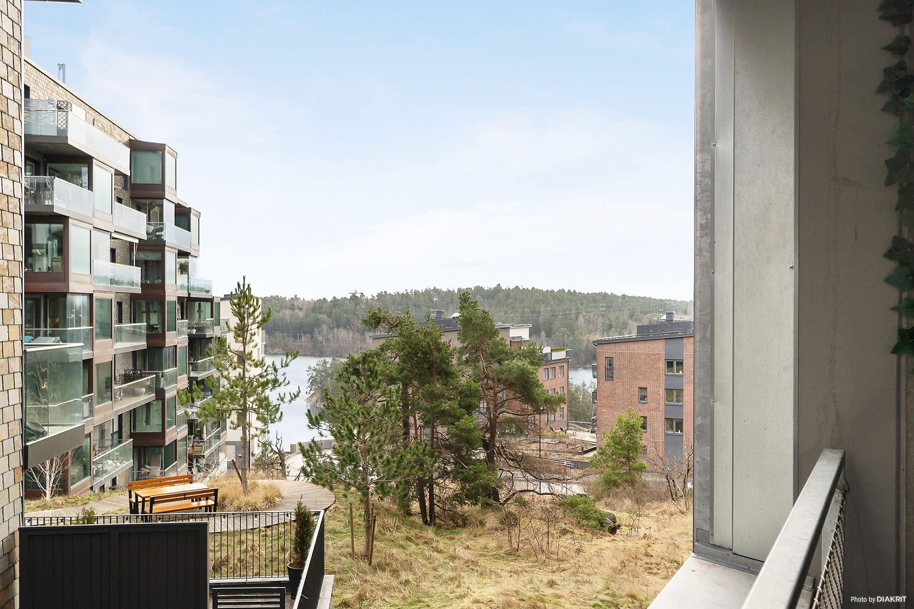 Utsikt mot havet från balkongen