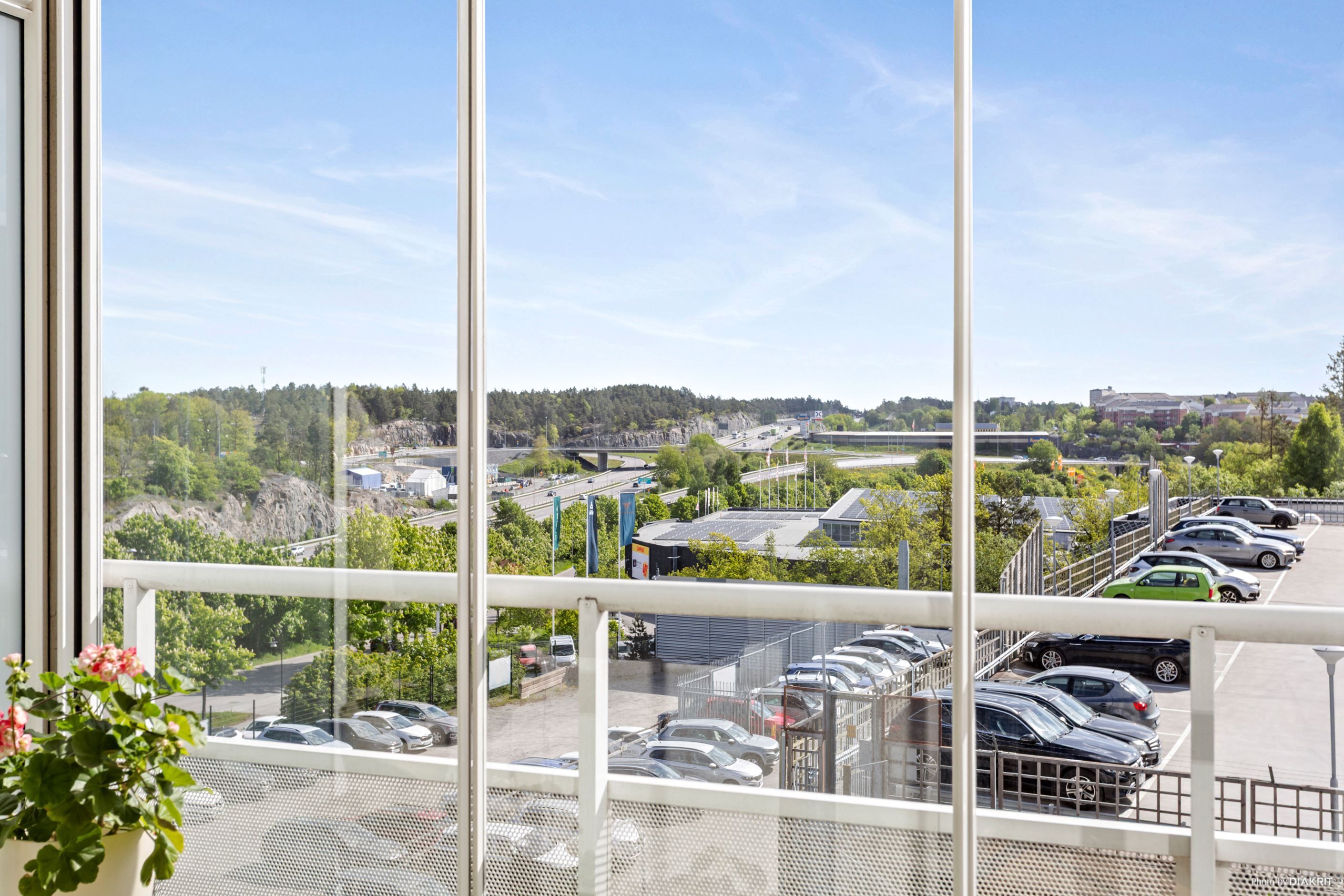 Vidstäckt utsikt även från balkongen