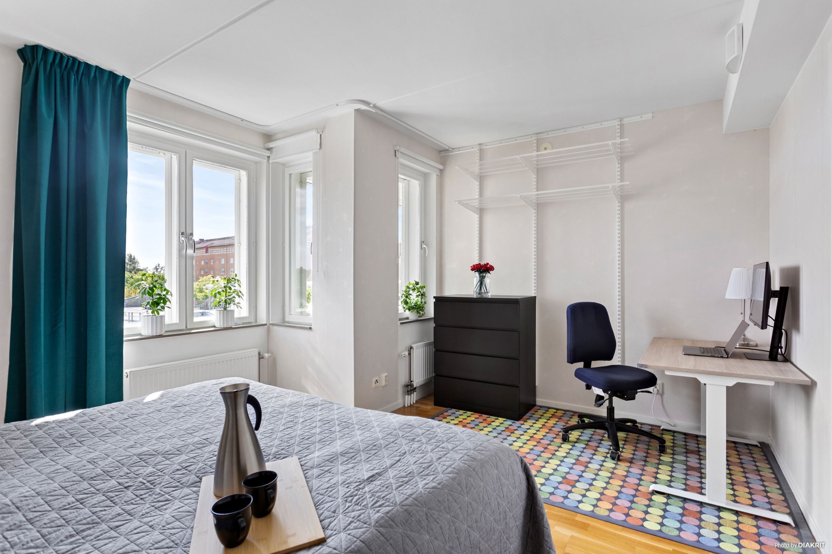 Sovrum 1 går att dela av för klädkammare/arbetsplats