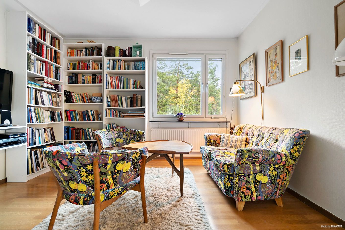 Trivsamt tv-rum, men även möjligt sovrum eller kontor