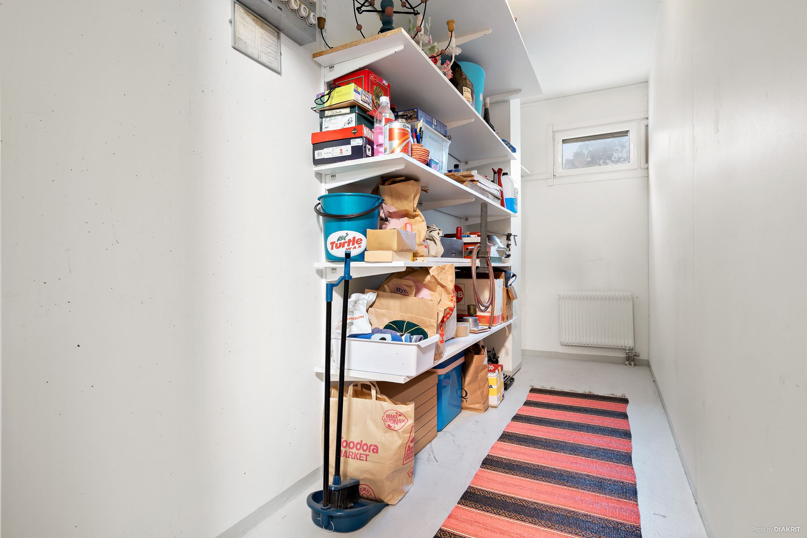 Rymligt förråd i anslutning till lägenheten